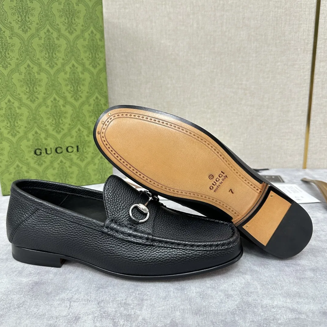 GU 27FW IWRCRKB 036 로퍼 21