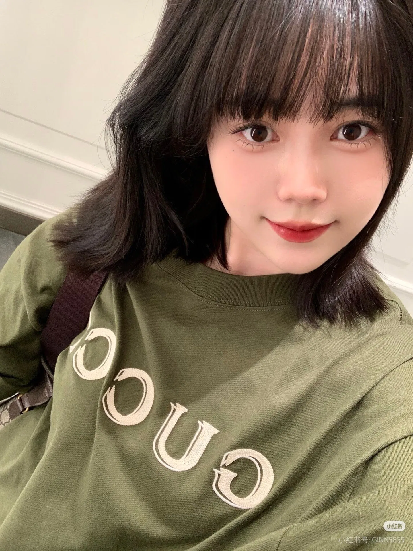 GU 27FW NUSGVSW 001 반팔티셔츠 7