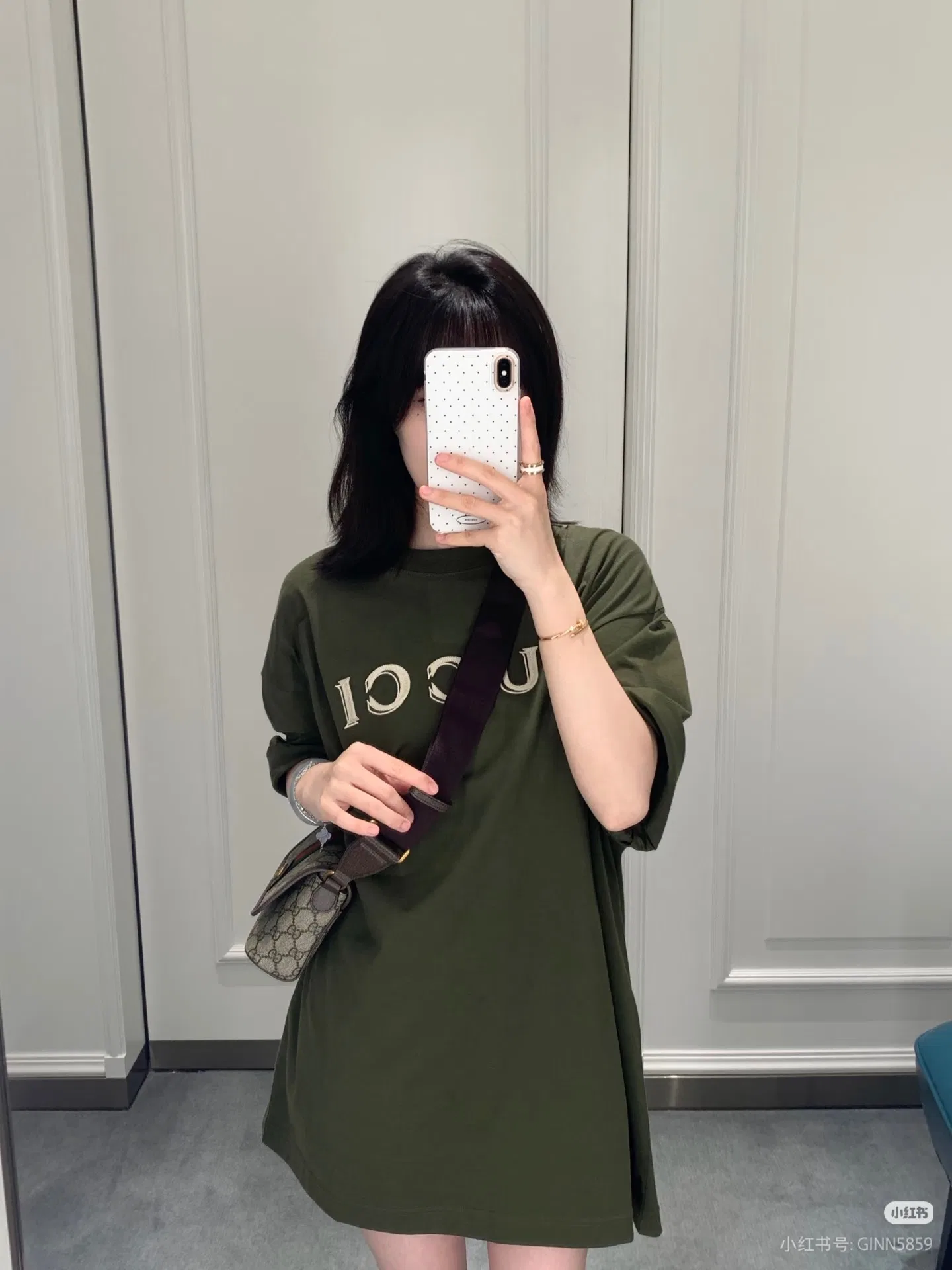 GU 27FW NUSGVSW 001 반팔티셔츠 8