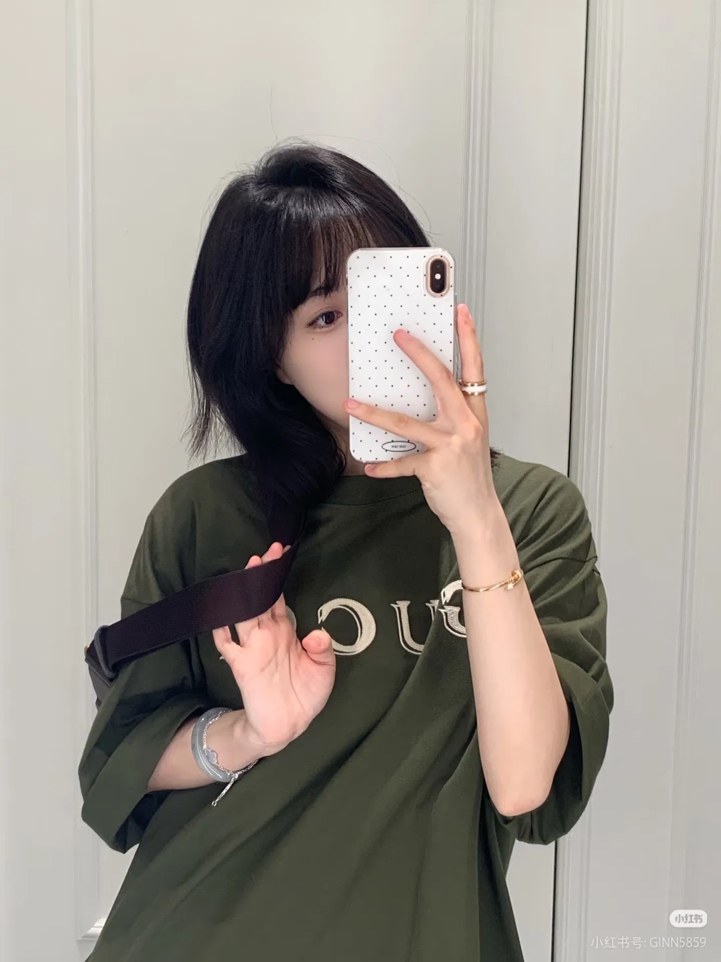 GU 27FW NUSGVSW 001 반팔티셔츠 9