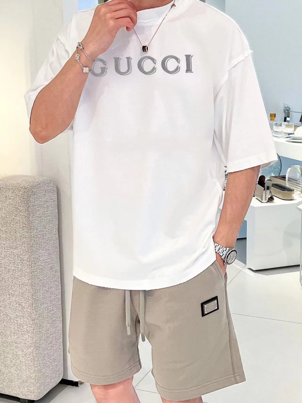 GU 27FW NUSGVSW 002 반팔티셔츠 15
