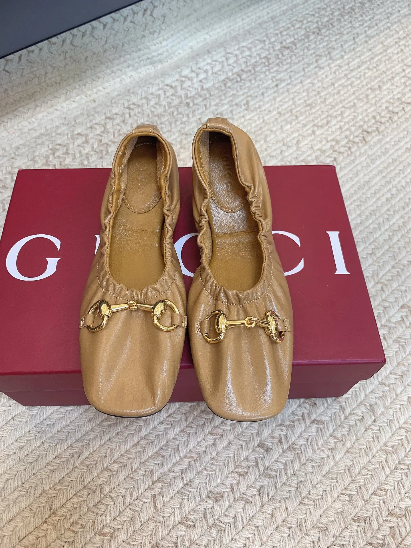 GU 27FW VGTHAQQ 032 플랫슈즈 20