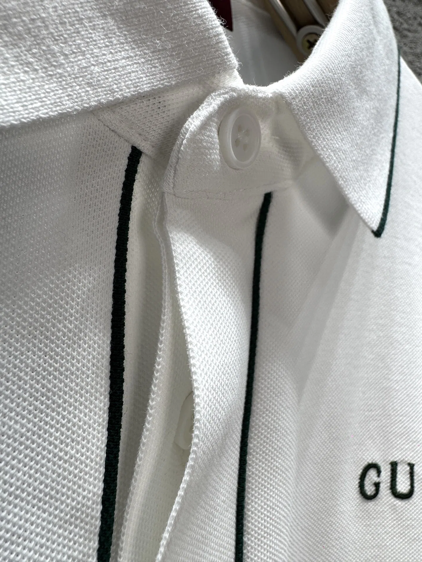 GU 27FW YQPFSFS 002 폴로반팔티셔츠 16