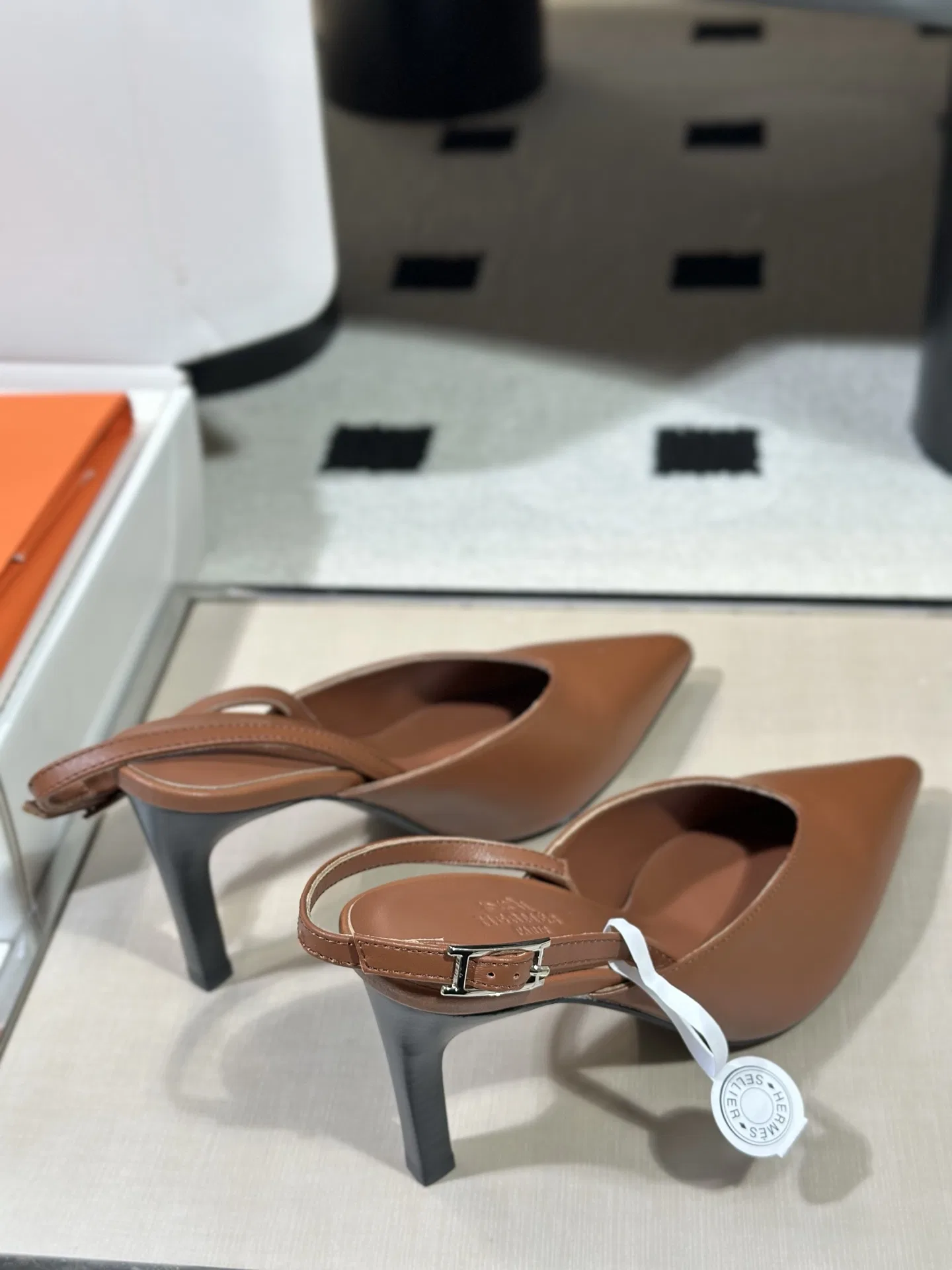 HER 27FW AENZSWQ 022 구두 31