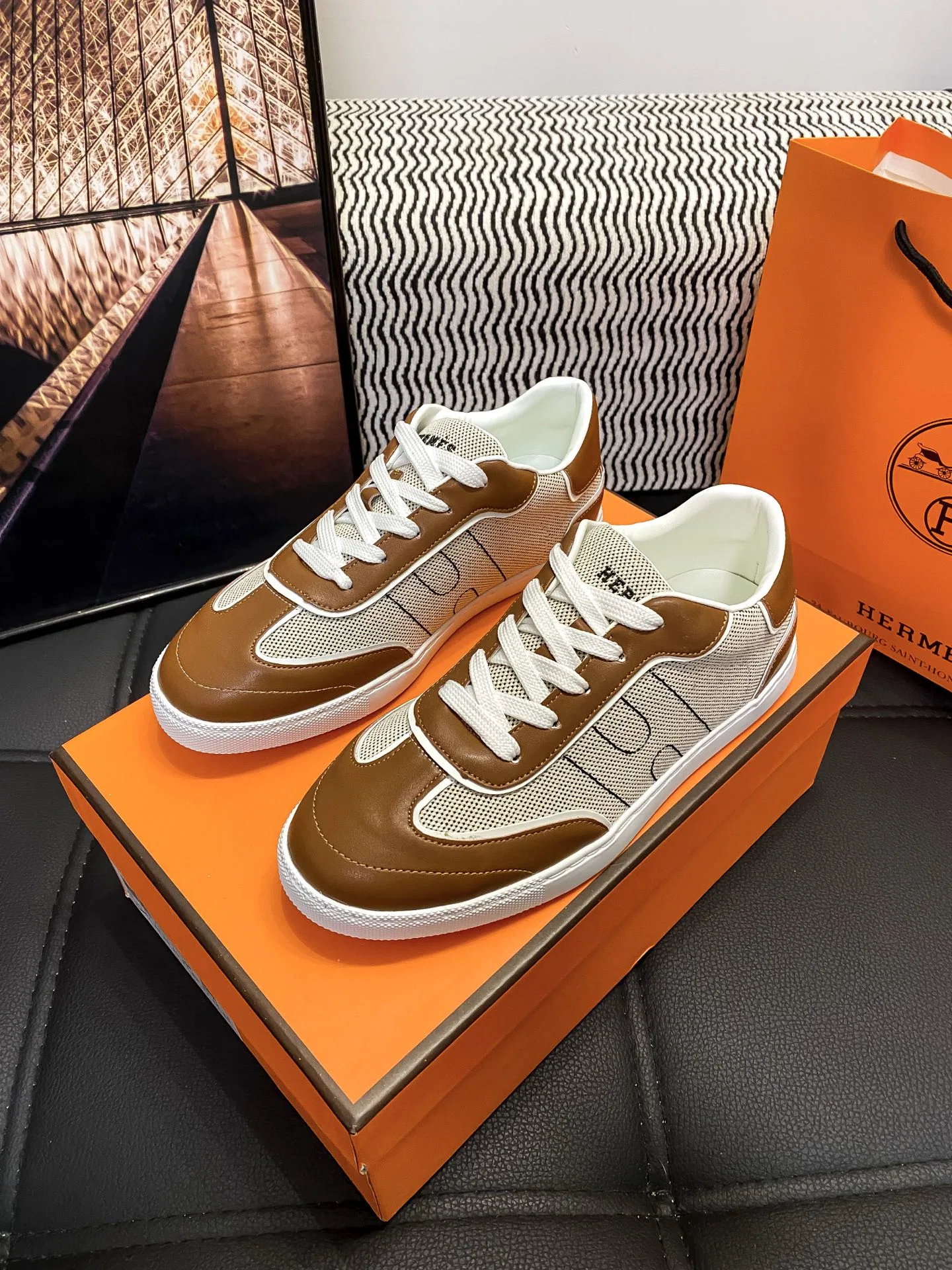 HER 27FW AENZSWQ 024 스니커즈 18
