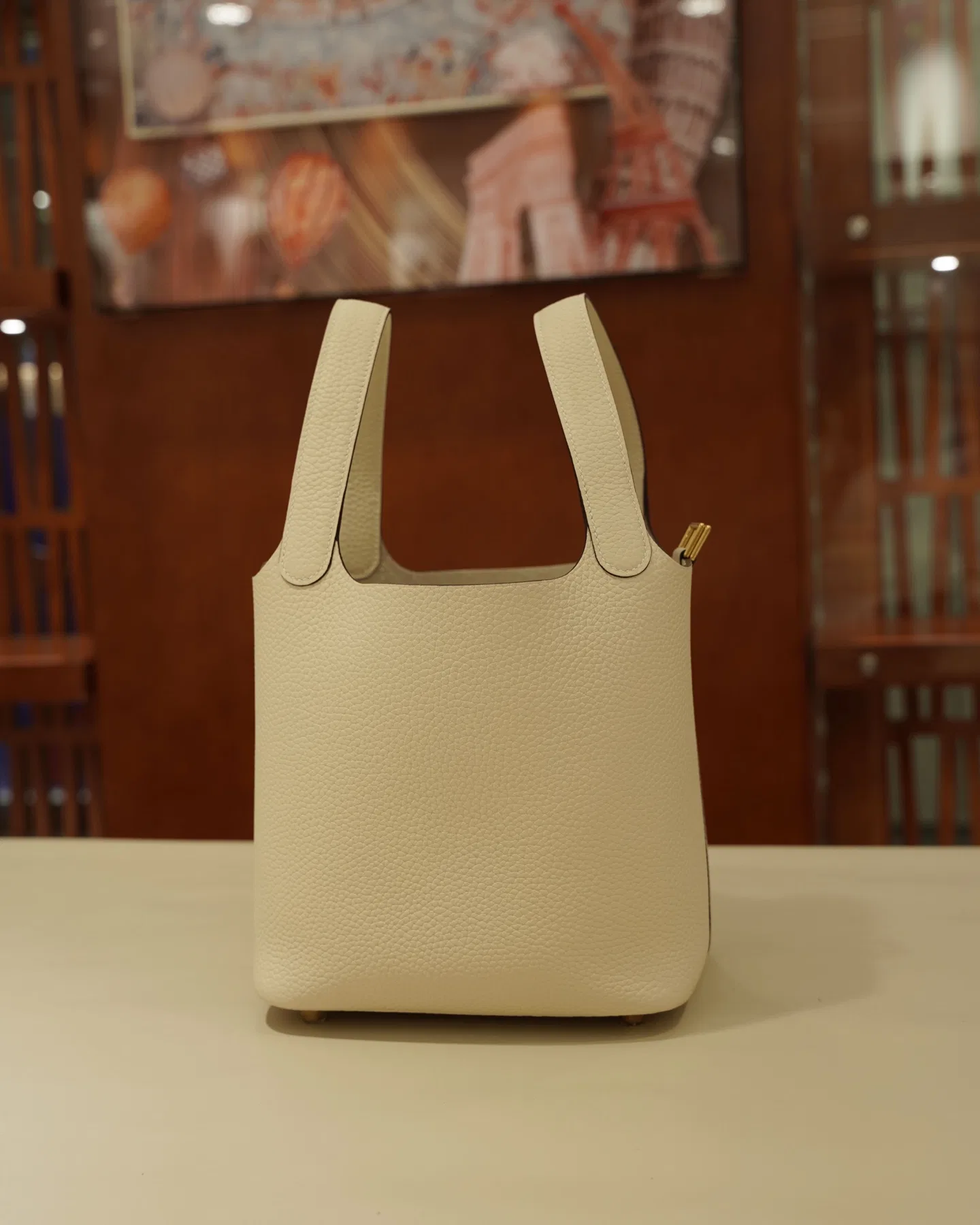 HER 27FW DCFARNA 003 버킷백 10