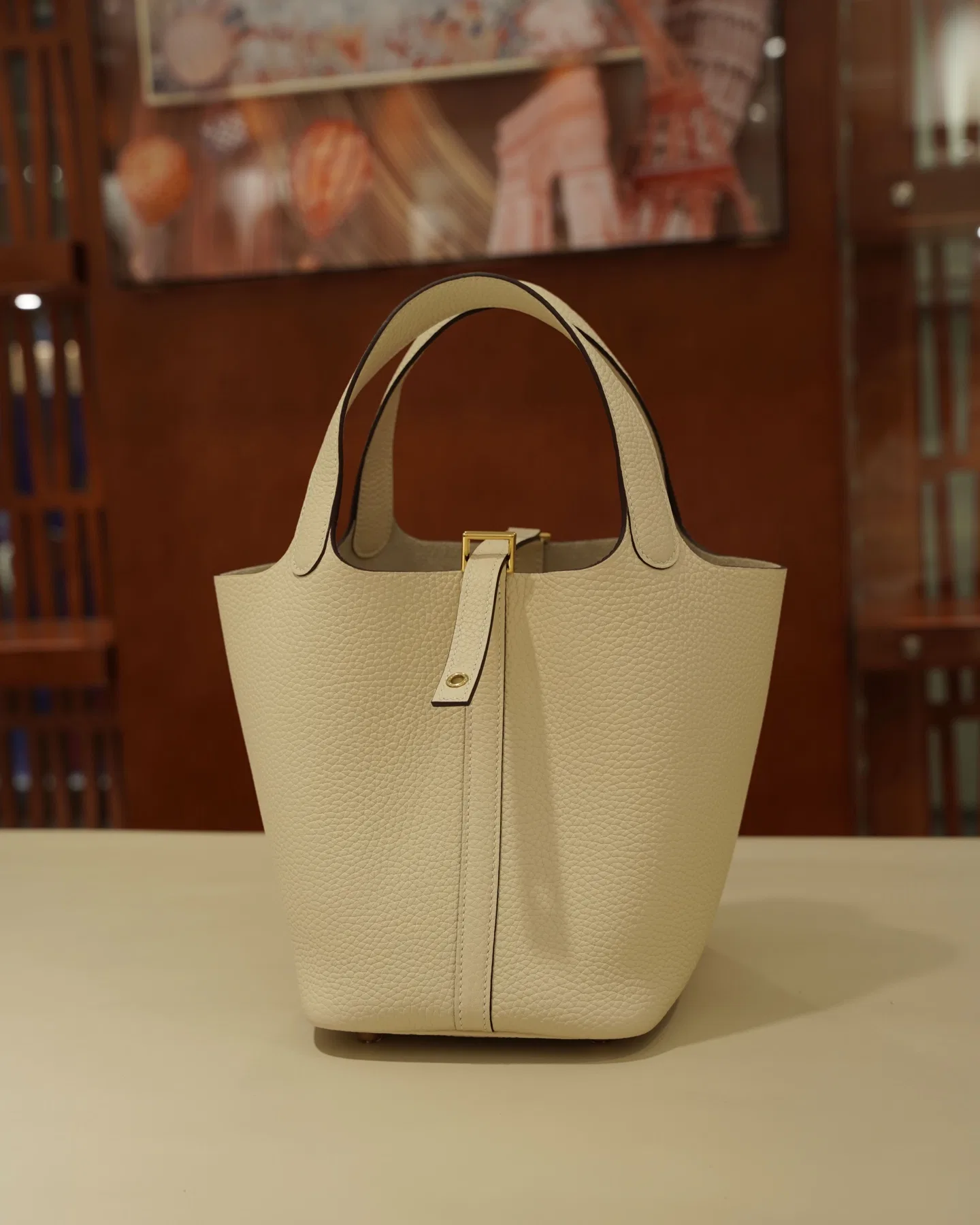 HER 27FW DCFARNA 003 버킷백 11