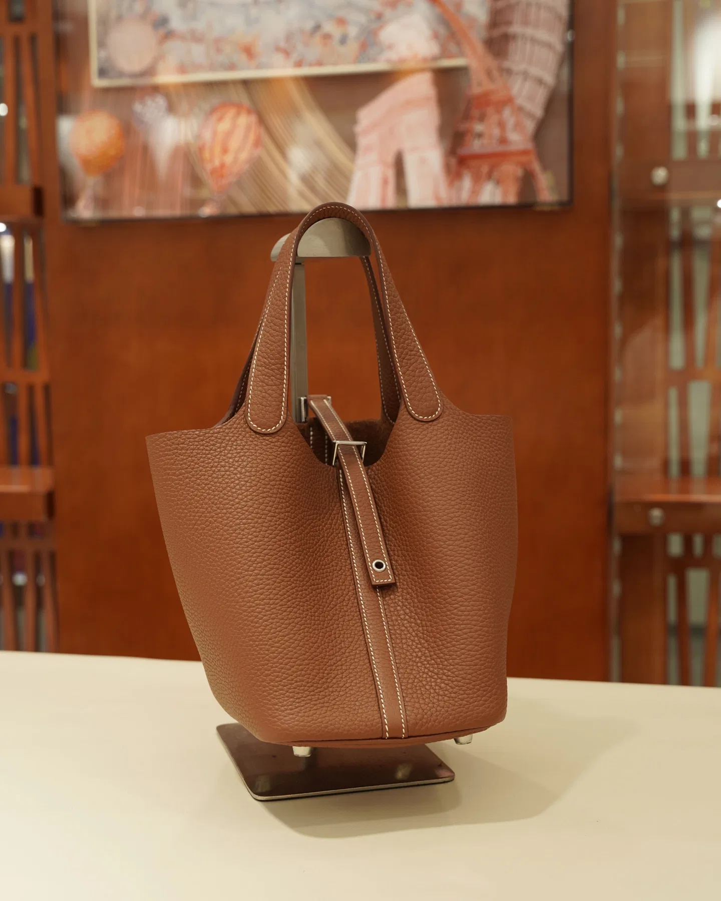 HER 27FW DCFARNA 003 버킷백 51