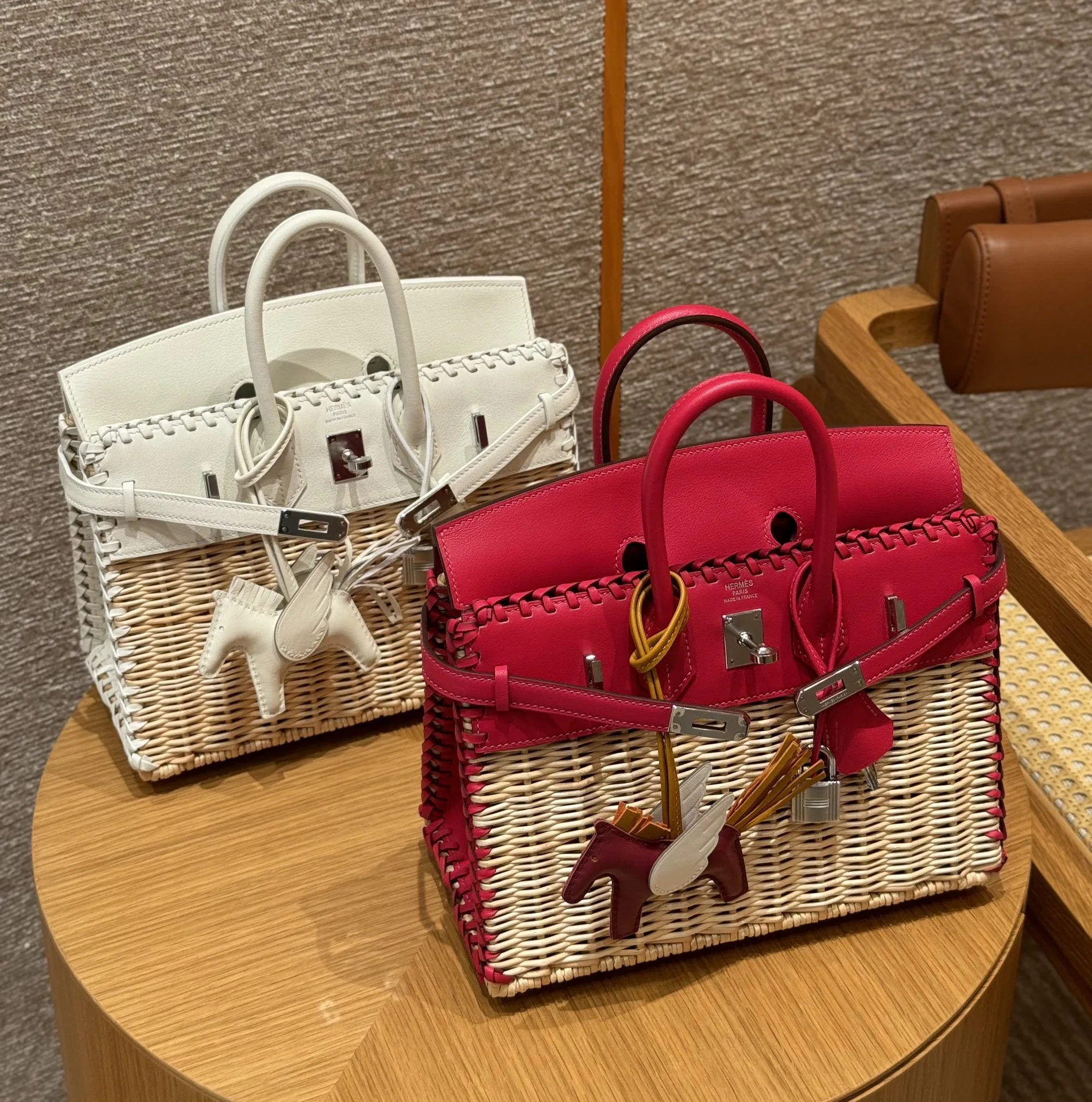 HER 27FW DCFARNA 007 토트백 36