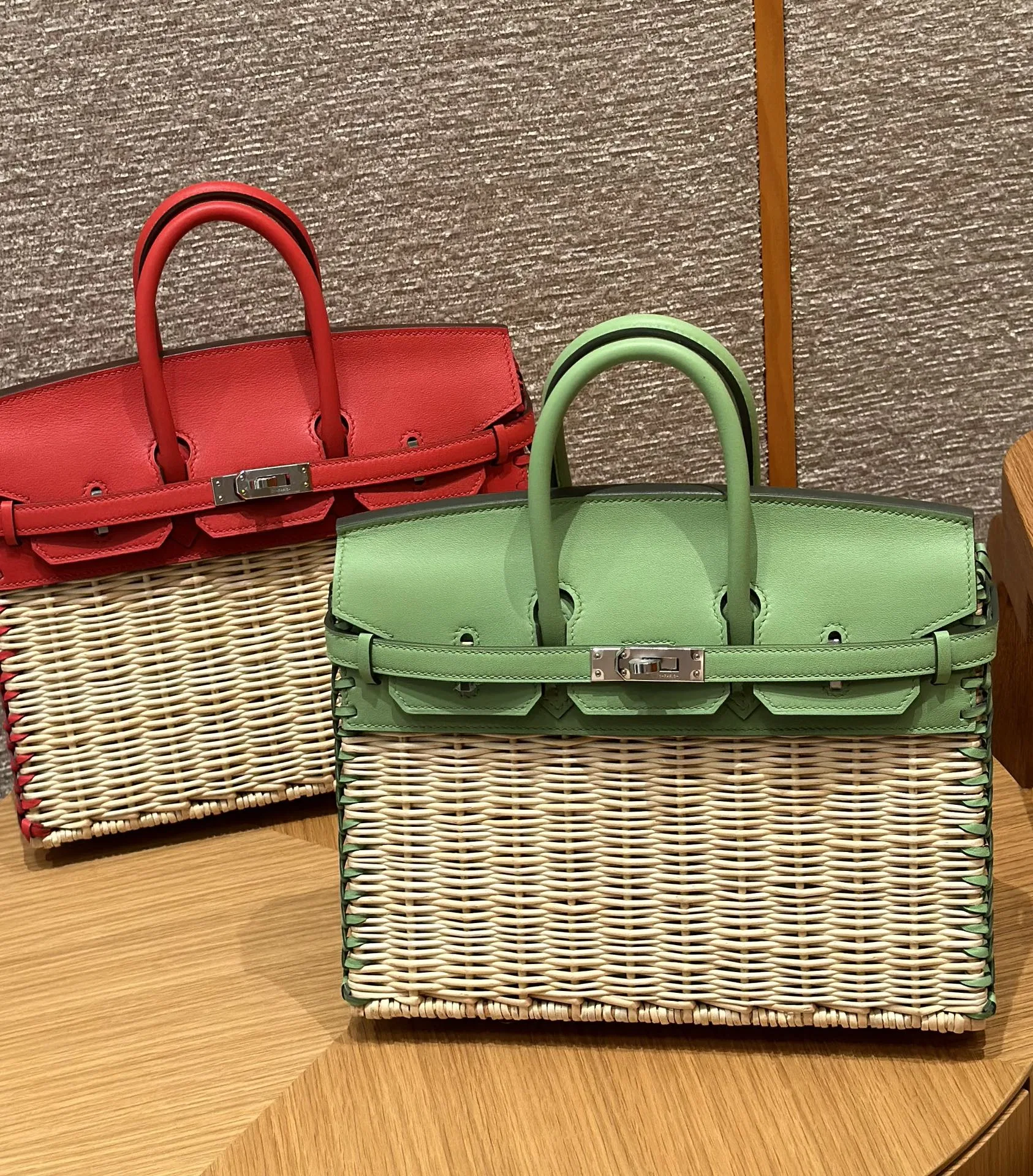 HER 27FW DCFARNA 007 토트백 37