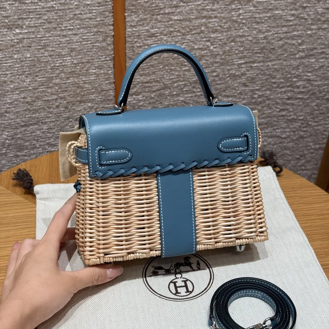 HER 27FW DCFARNA 008 토트백 47