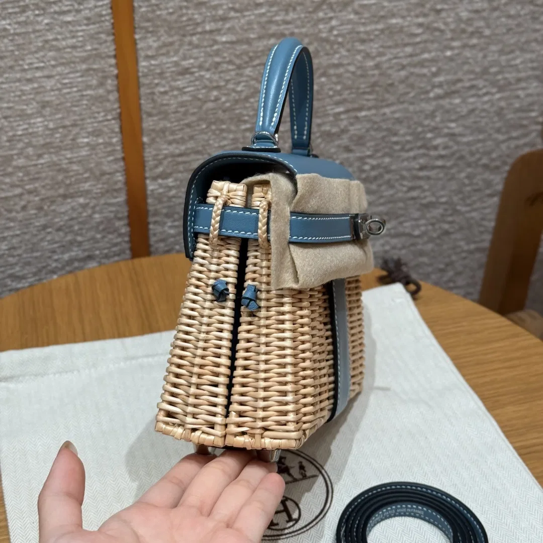 HER 27FW DCFARNA 008 토트백 48
