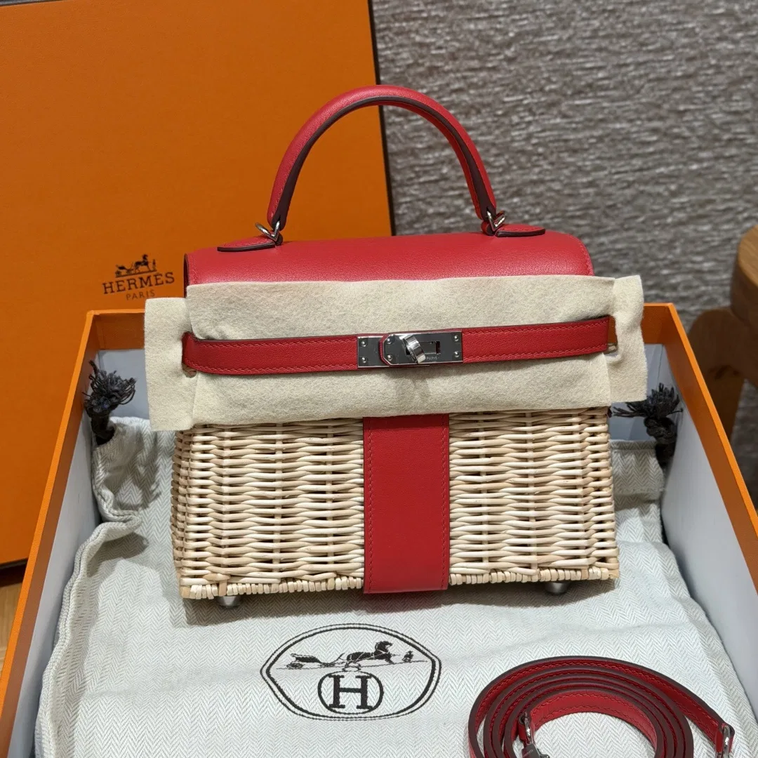 HER 27FW DCFARNA 008 토트백 53