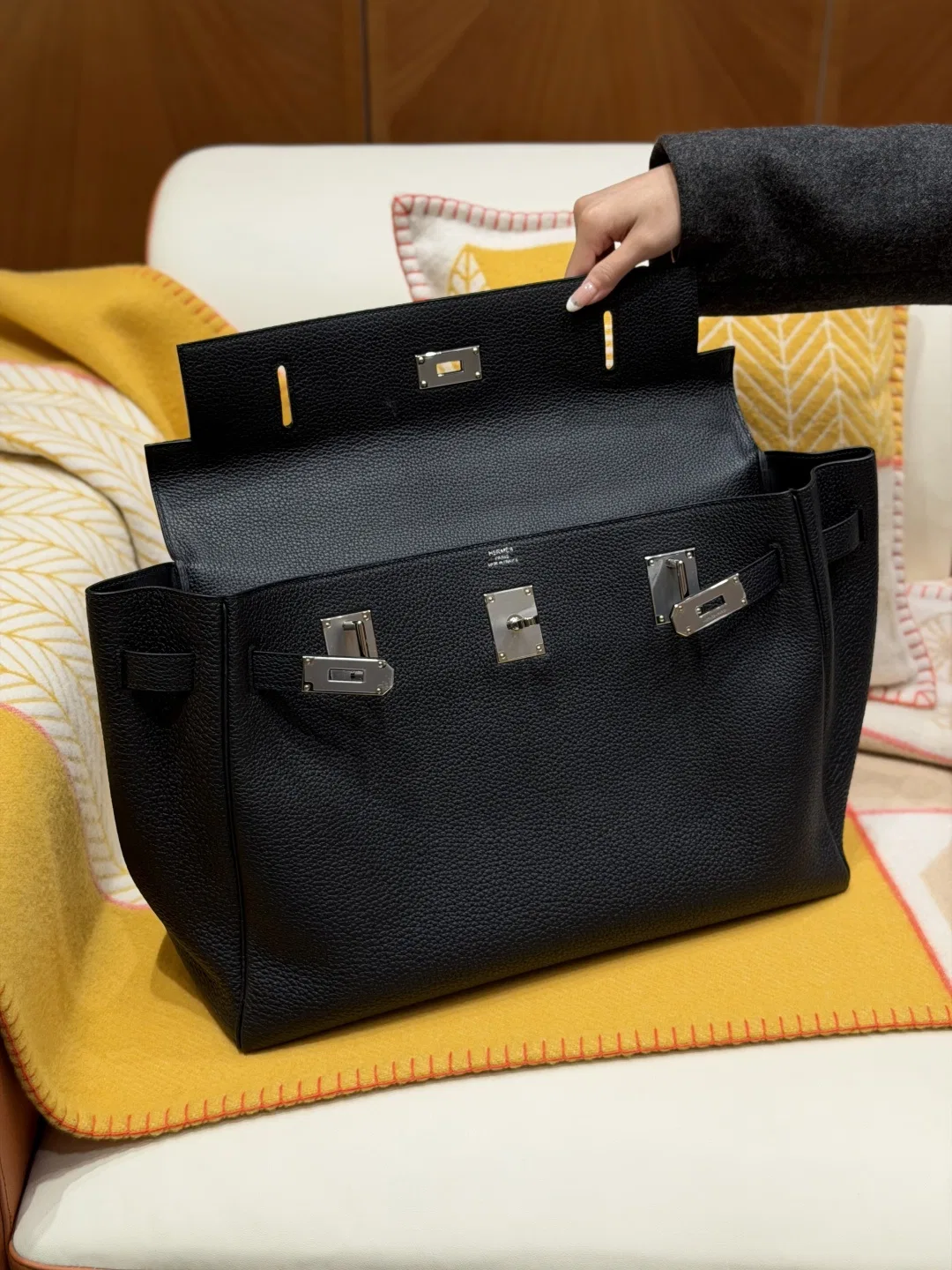 HER 27FW DCFARNA 009 토트백 20