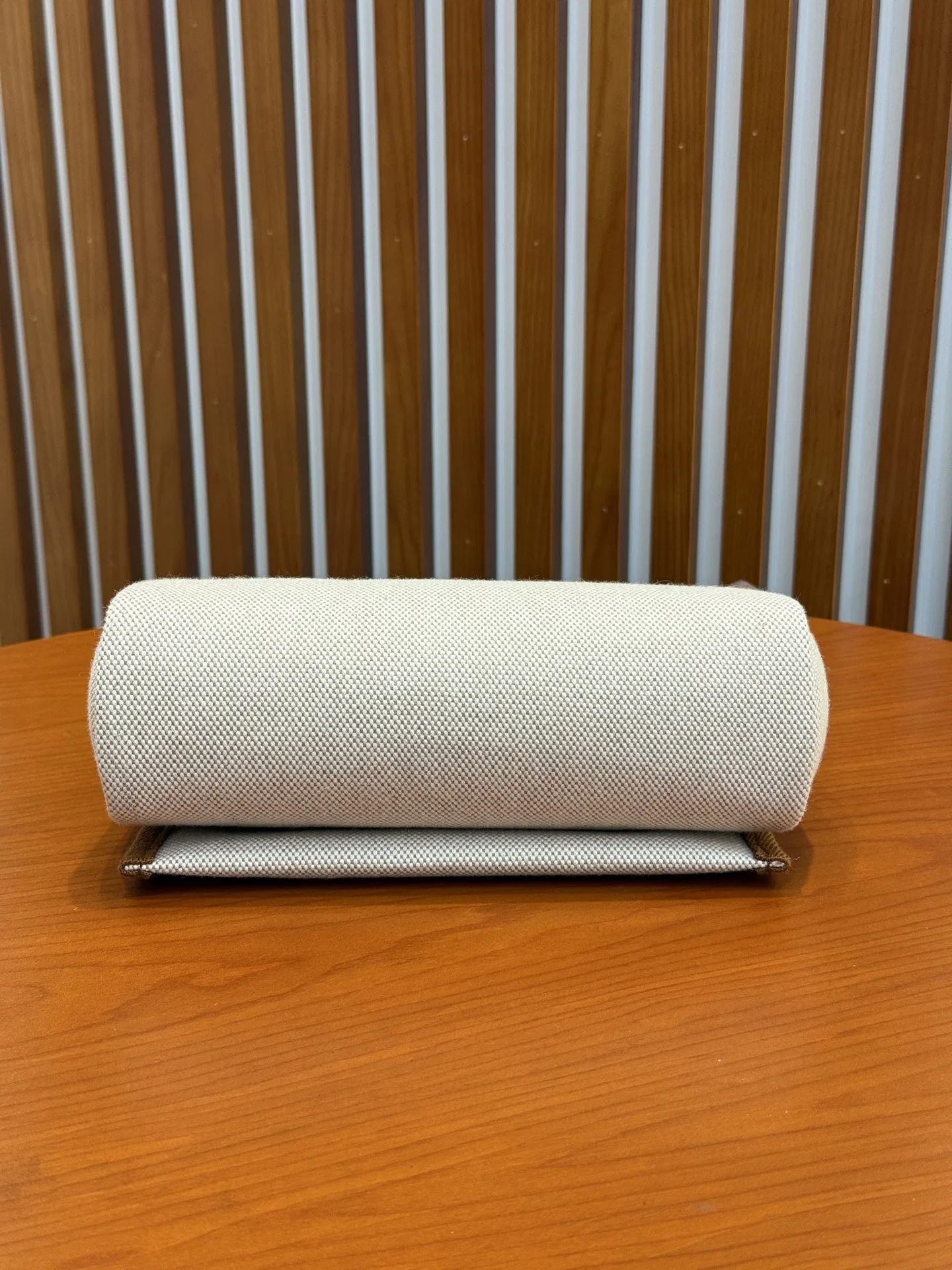 HER 27FW DCFARNA 022 크로스백 28