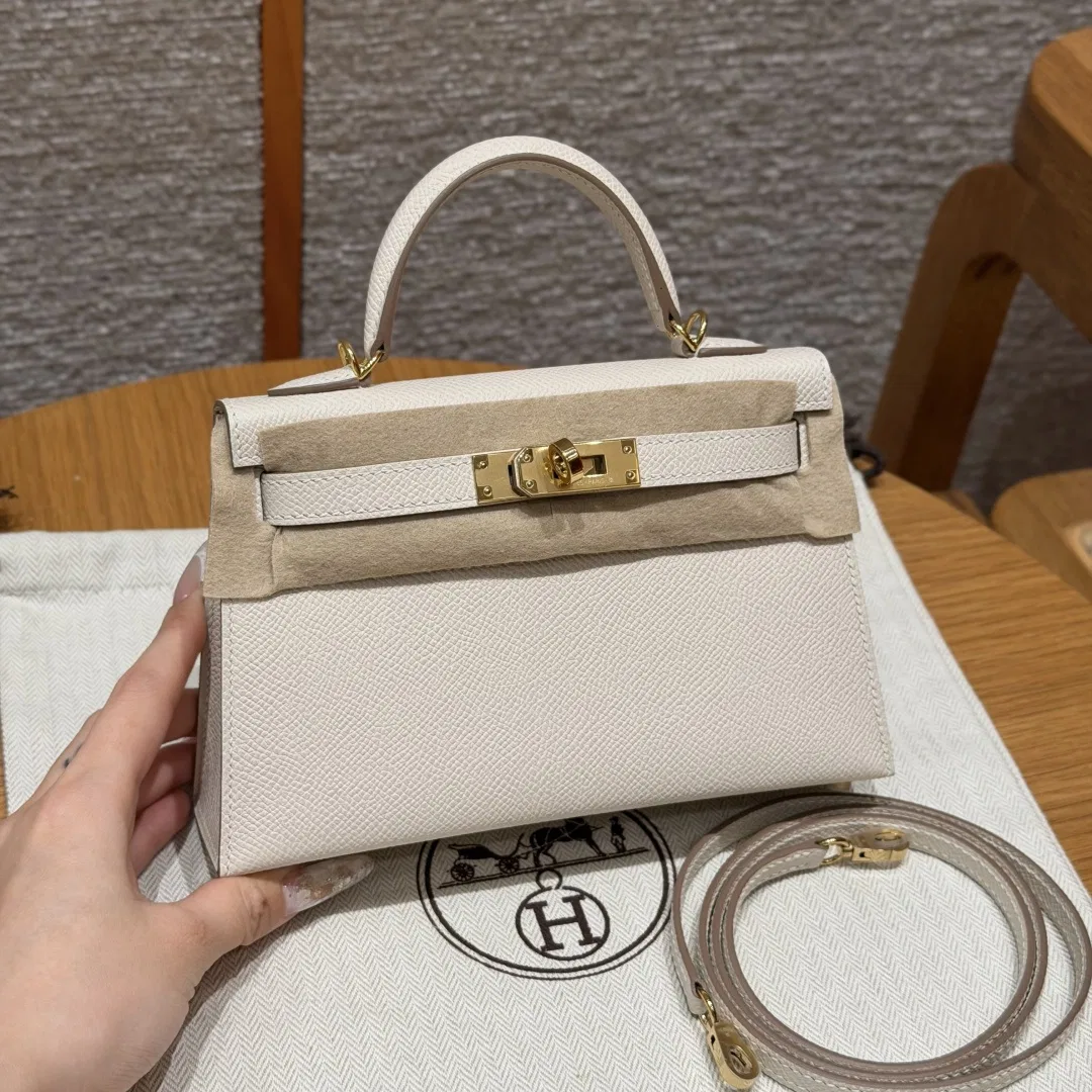 HER 27FW DCFARNA 023 토트백 10