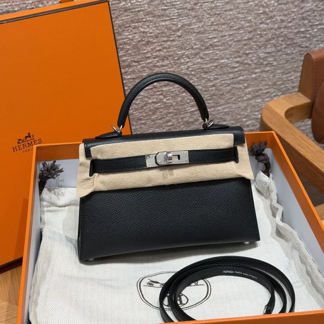 HER 27FW DCFARNA 023 토트백 37