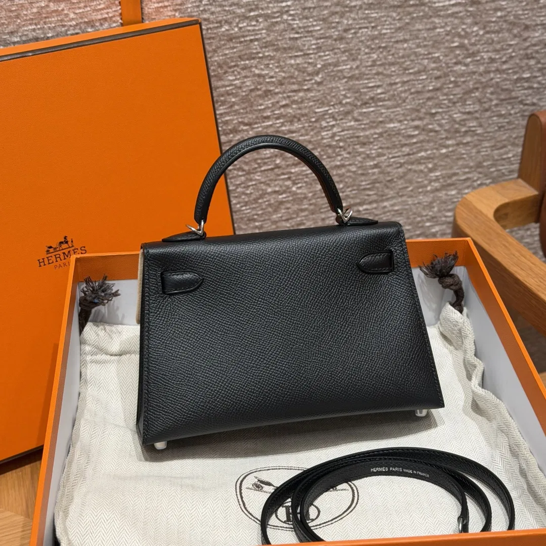 HER 27FW DCFARNA 023 토트백 38