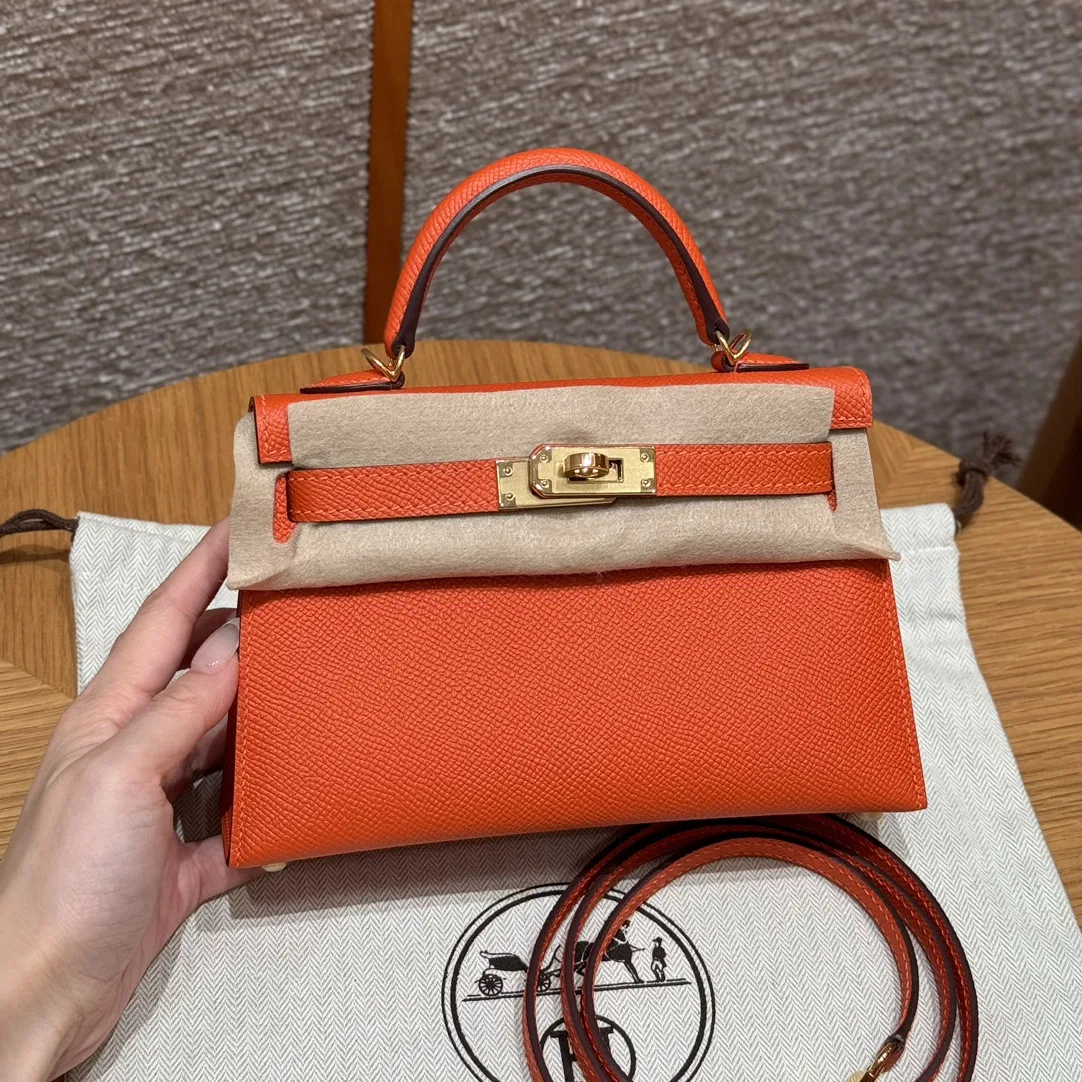 HER 27FW DCFARNA 023 토트백 58