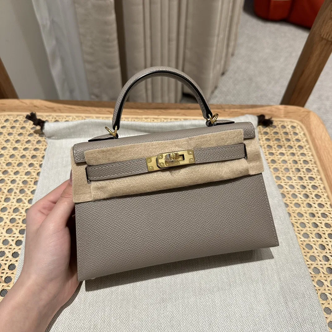 HER 27FW DCFARNA 026 토트백 10