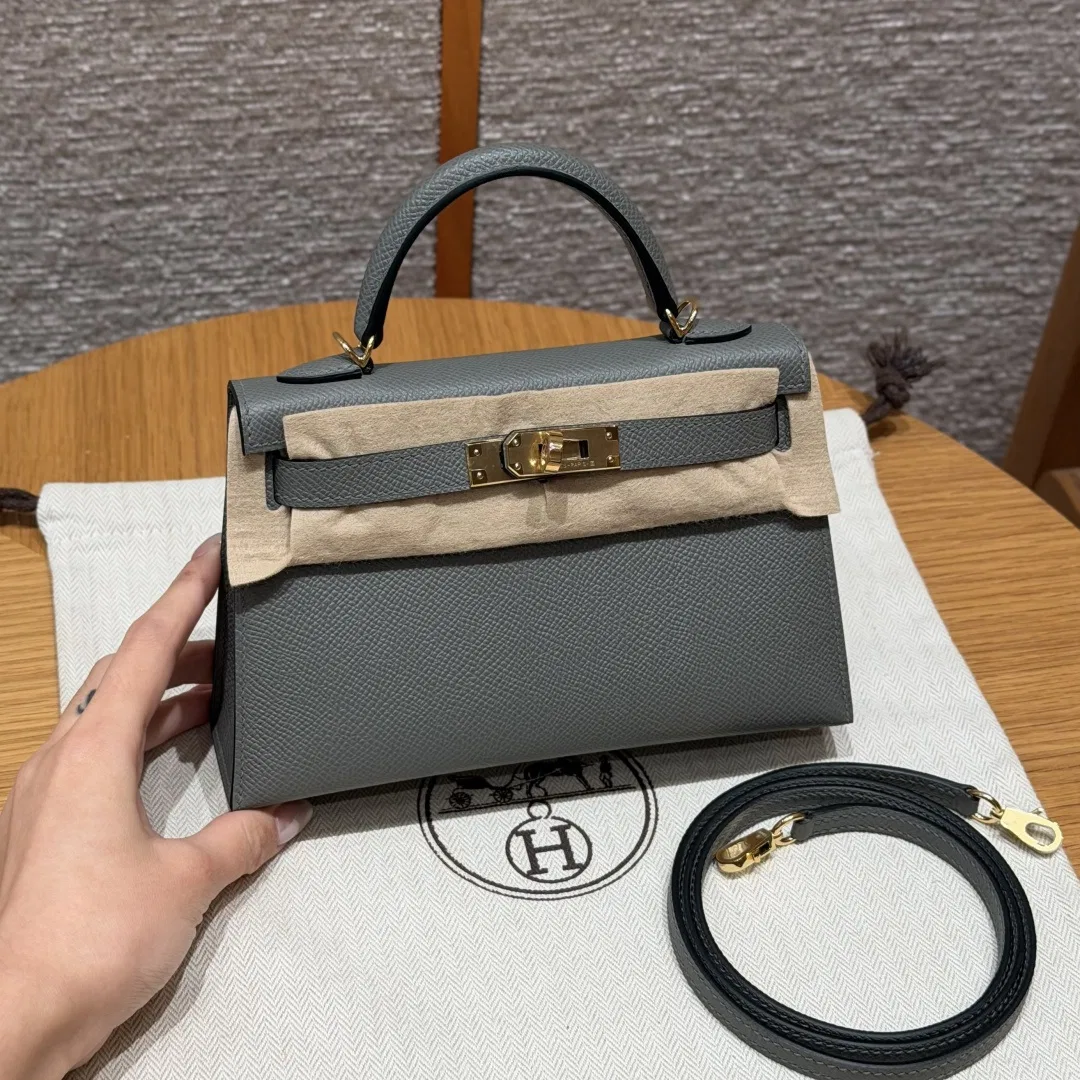 HER 27FW DCFARNA 026 토트백 19