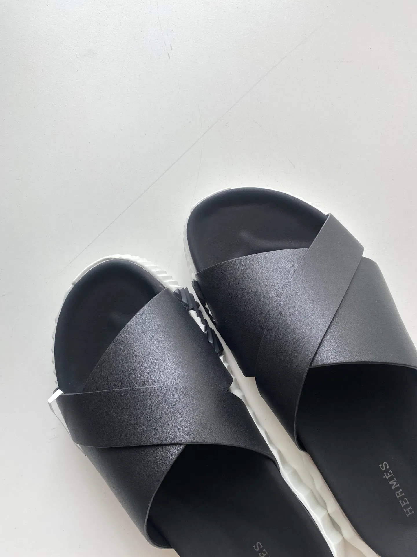 HER 27FW FGOECNM 005 슬리퍼 61