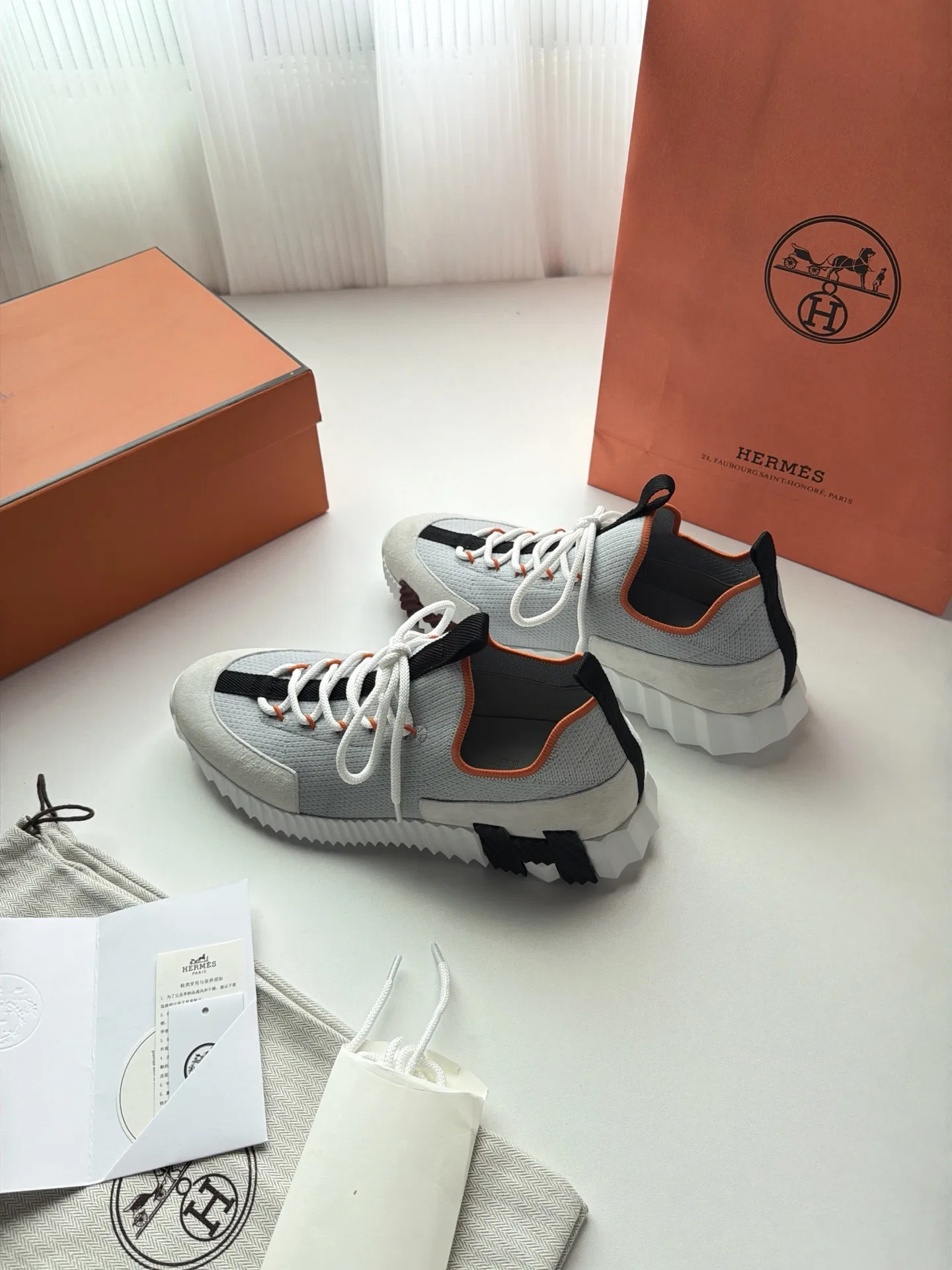 HER 27FW FGOECNM 008 스니커즈 55