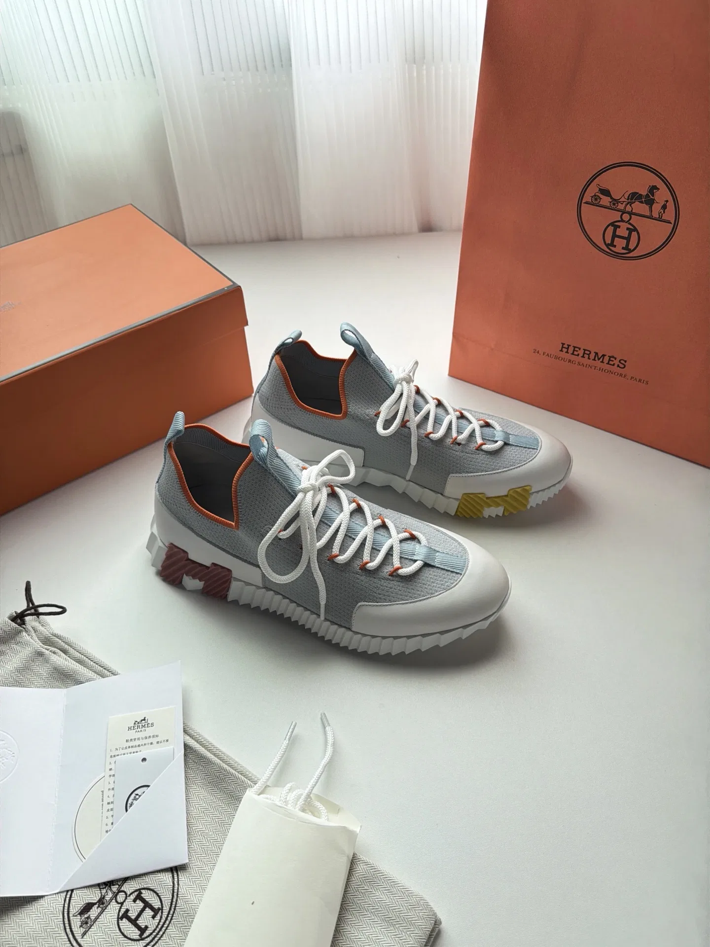 HER 27FW FGOECNM 008 스니커즈 56