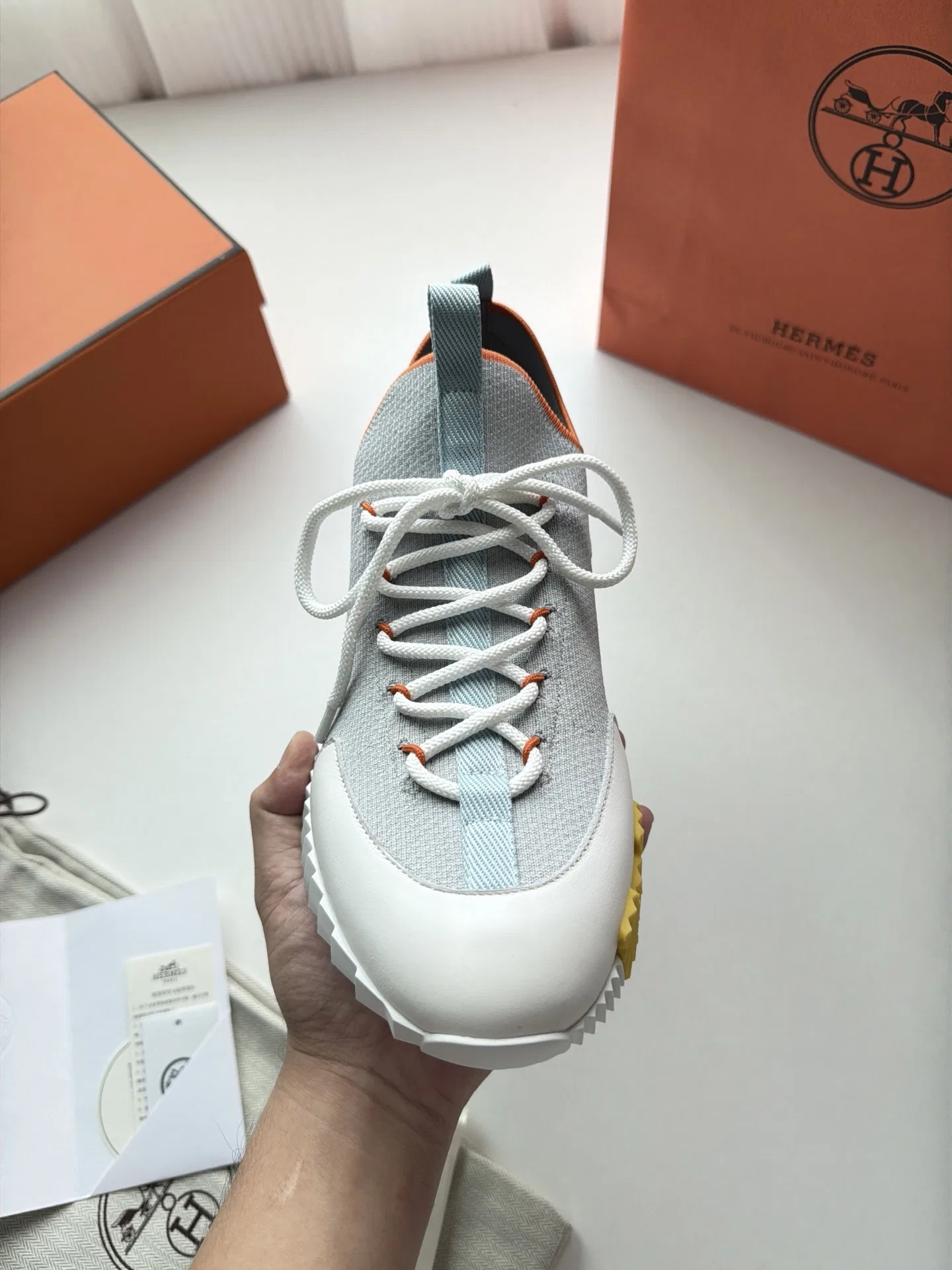 HER 27FW FGOECNM 008 스니커즈 60