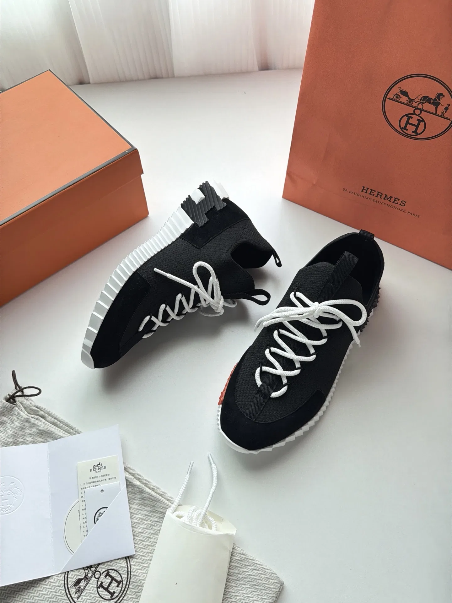 HER 27FW FGOECNM 008 스니커즈 68