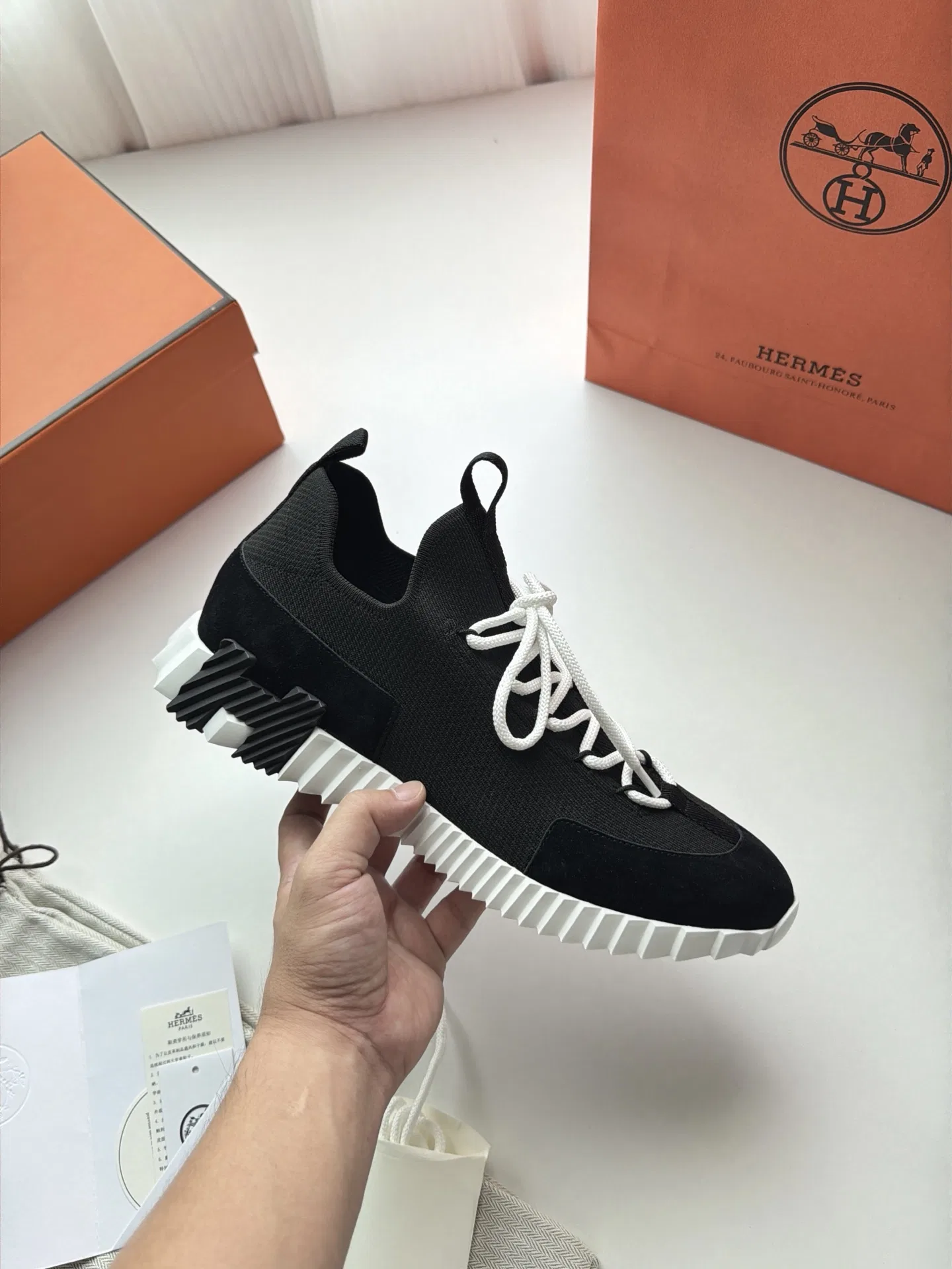 HER 27FW FGOECNM 008 스니커즈 70
