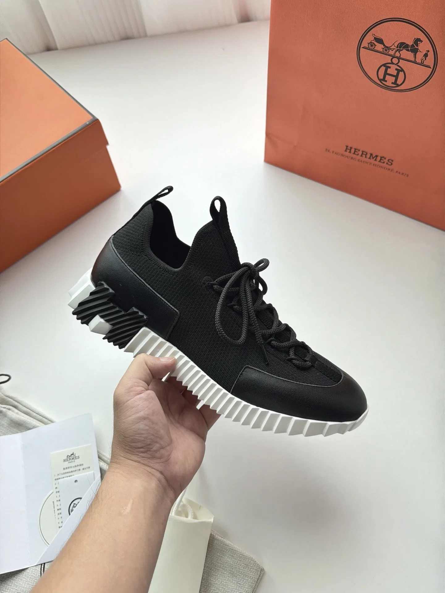 HER 27FW FGOECNM 008 스니커즈 78
