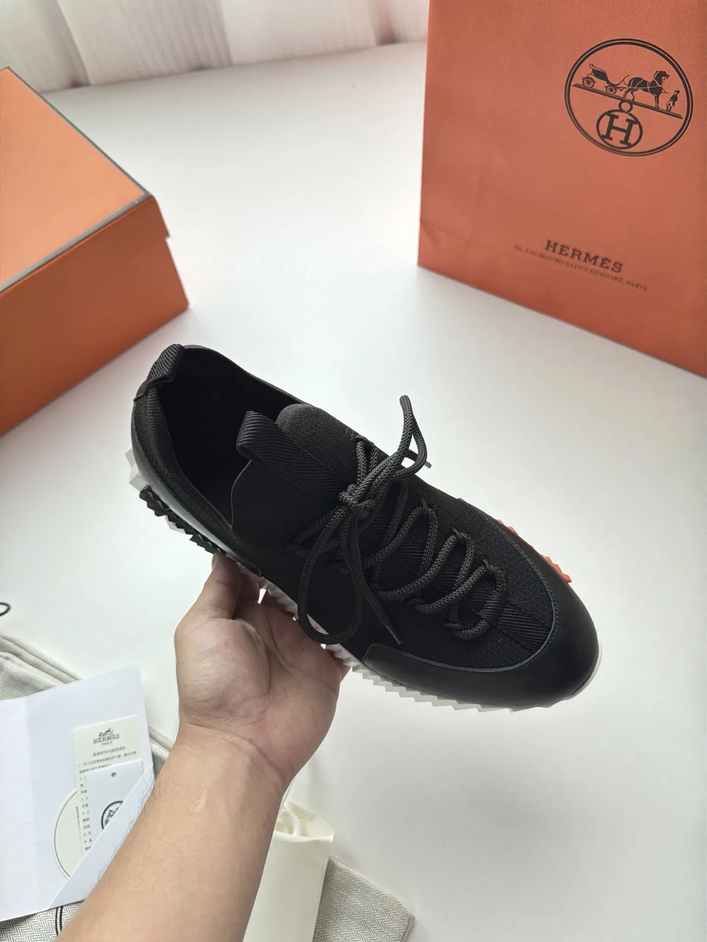 HER 27FW FGOECNM 008 스니커즈 85
