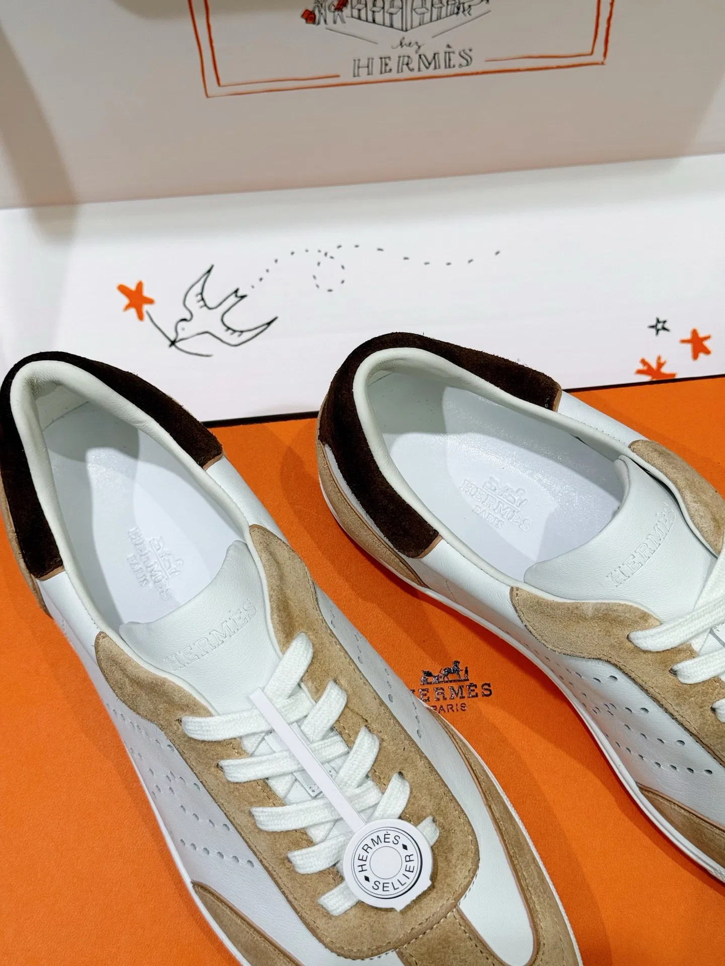 HER 27FW FGOECNM 009 스니커즈 7