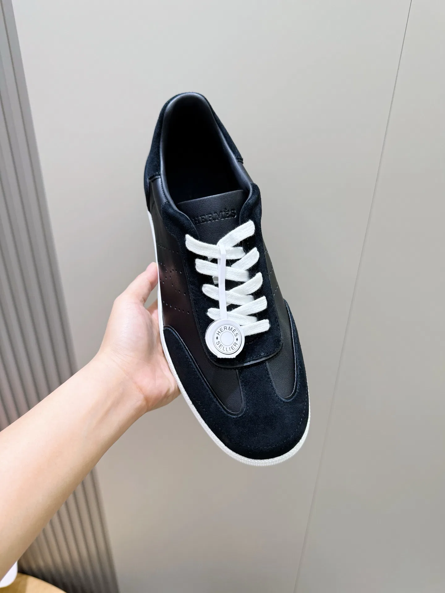 HER 27FW FGOECNM 009 스니커즈 21