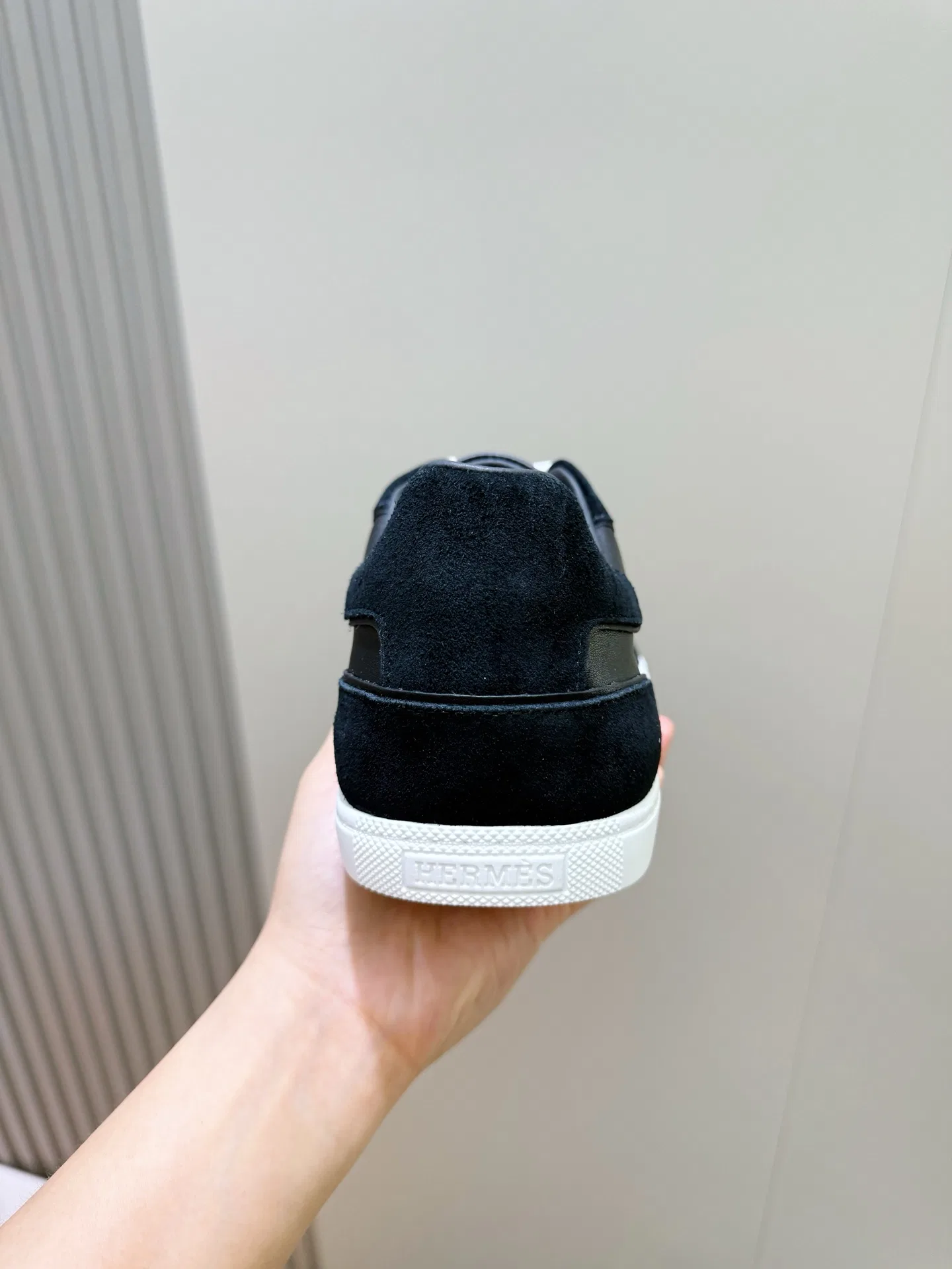HER 27FW FGOECNM 009 스니커즈 23