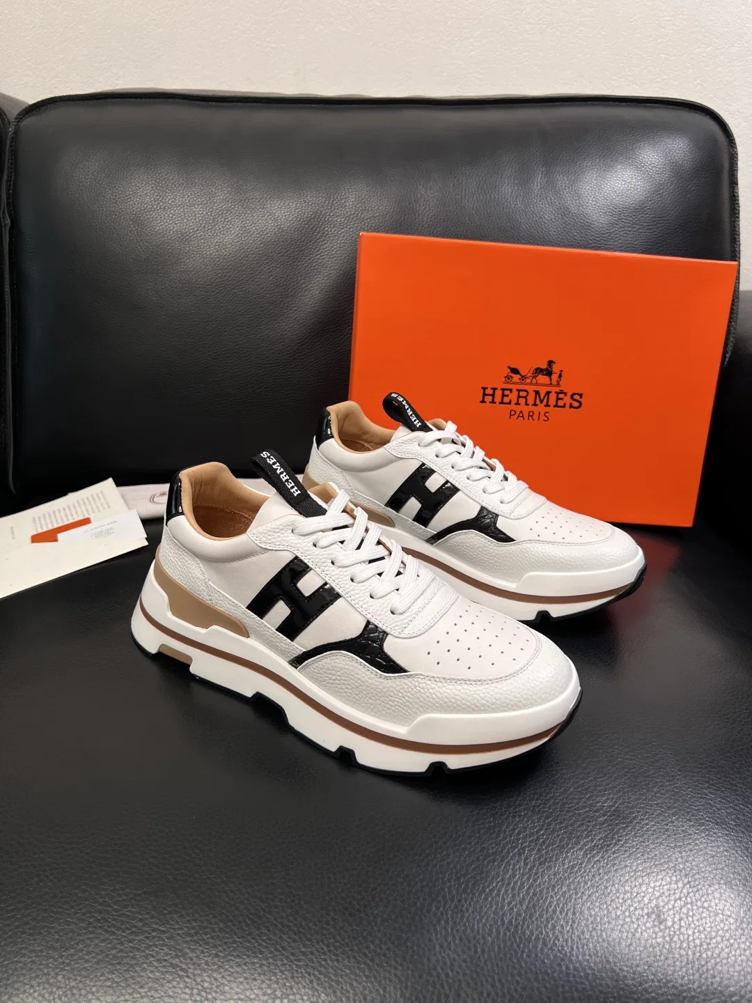 HER 27FW FGOECNM 010 스니커즈 10