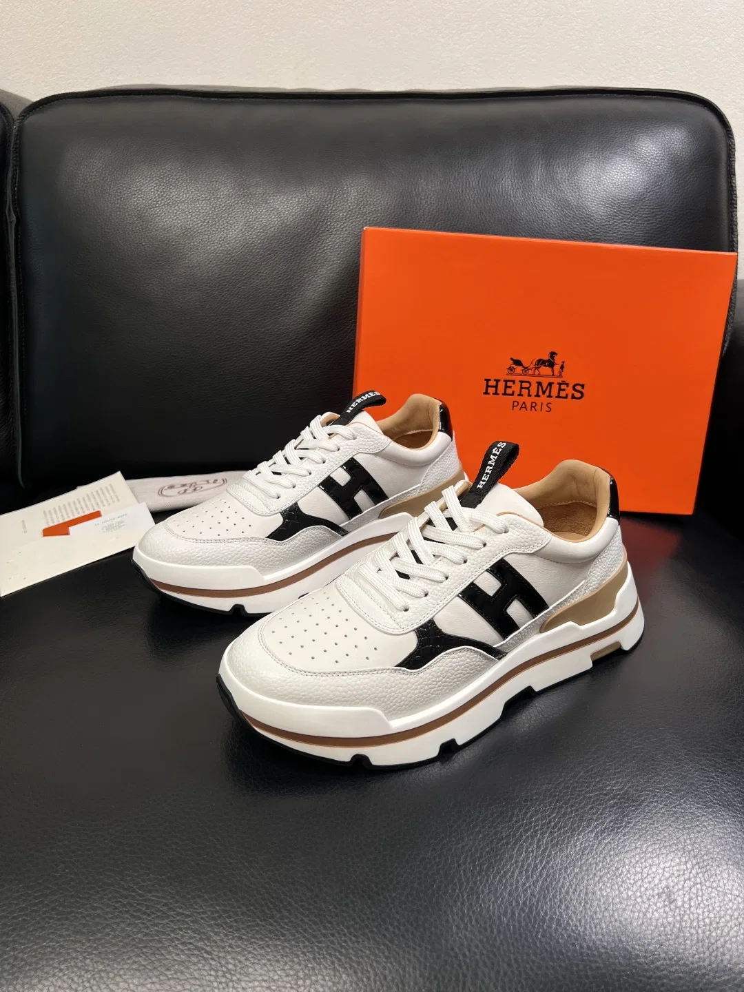 HER 27FW FGOECNM 010 스니커즈 11