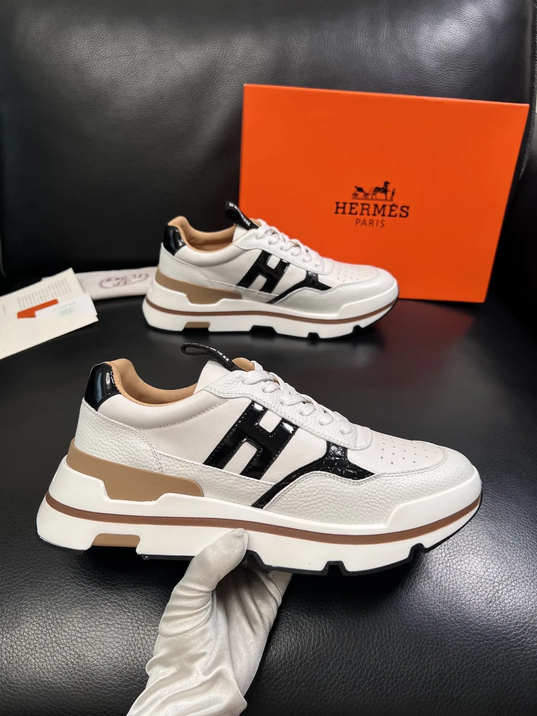 HER 27FW FGOECNM 010 스니커즈 13