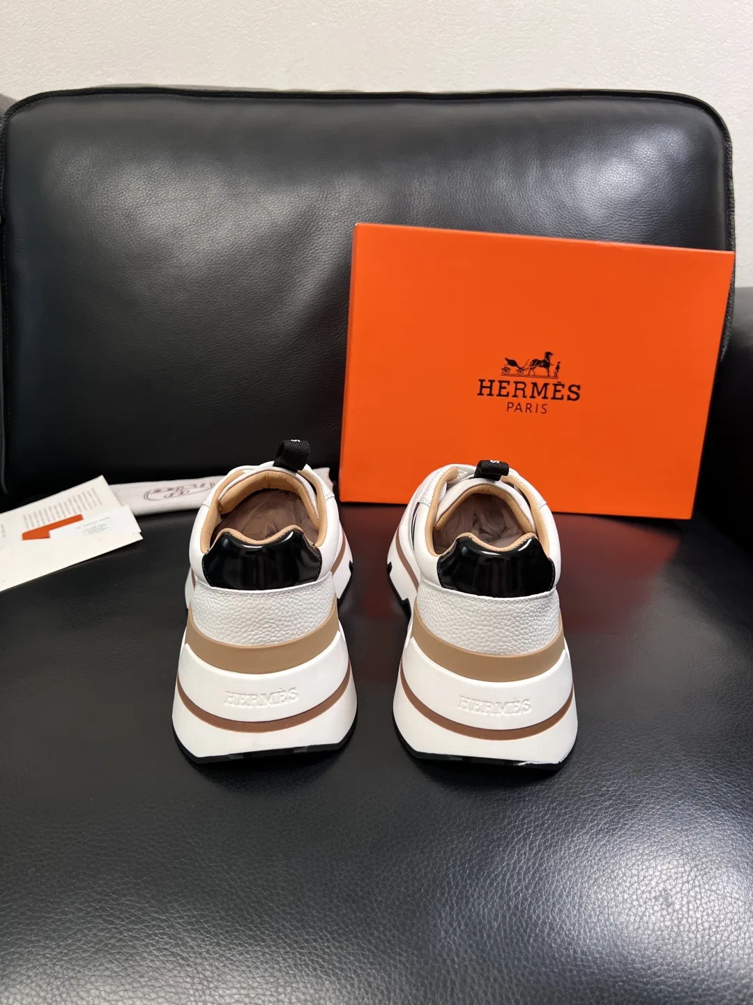 HER 27FW FGOECNM 010 스니커즈 17