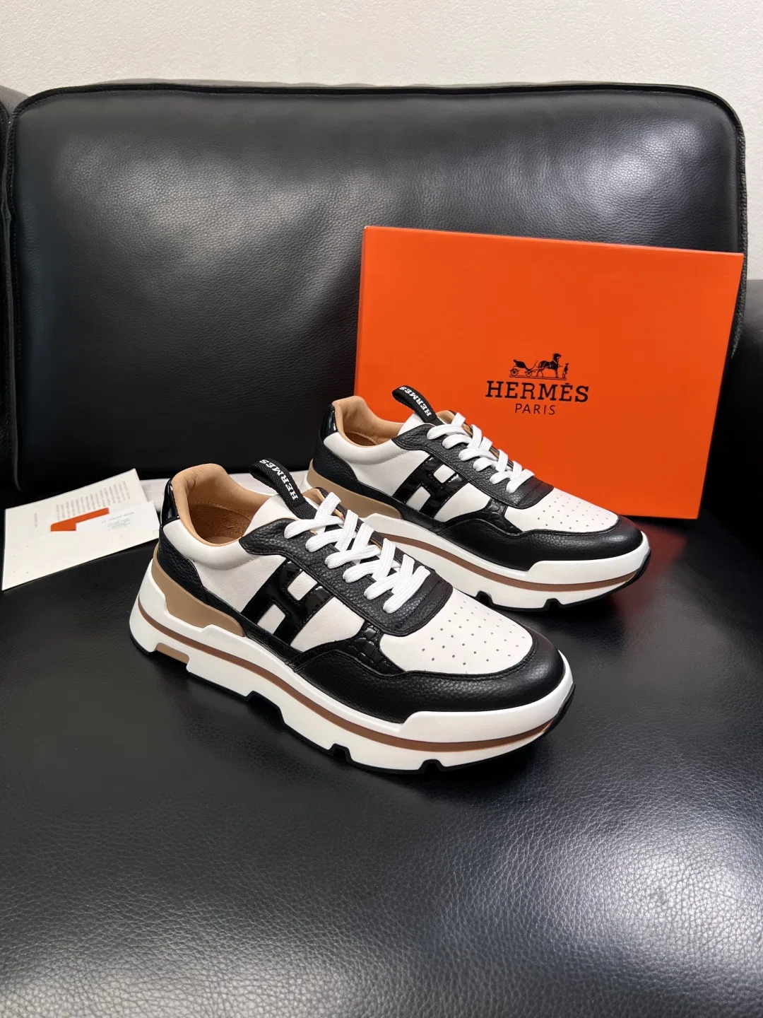 HER 27FW FGOECNM 010 스니커즈 19