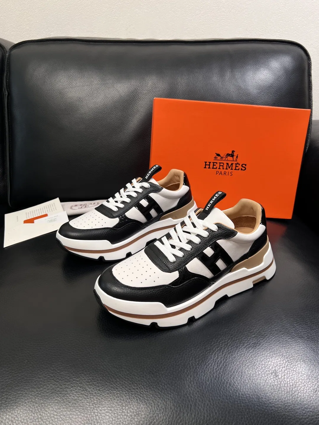HER 27FW FGOECNM 010 스니커즈 20