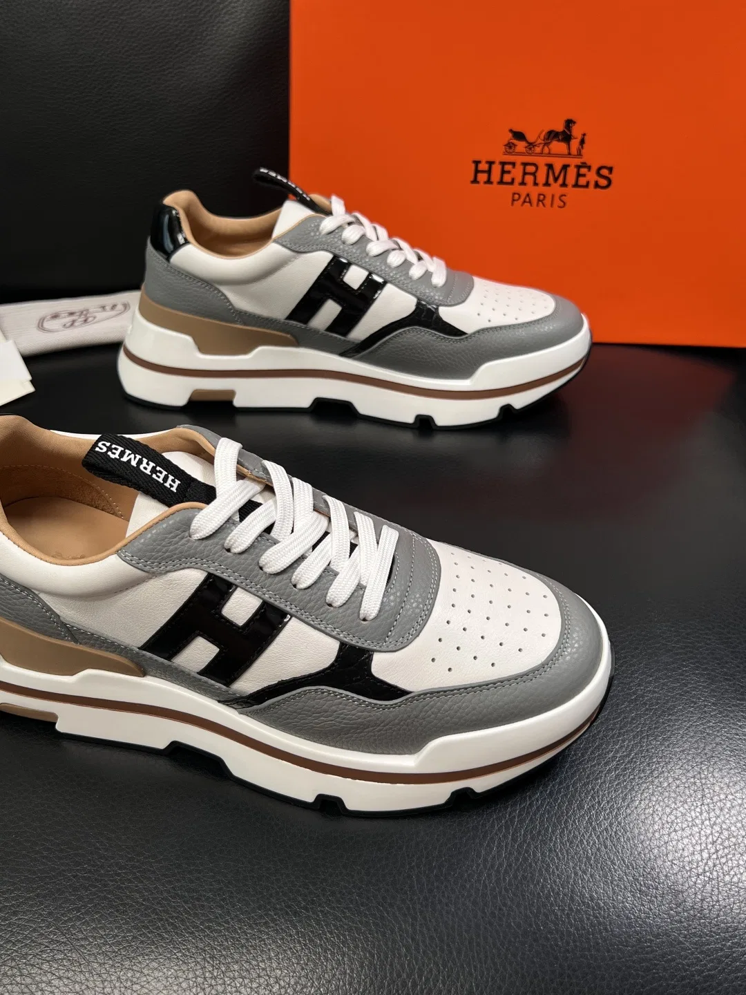 HER 27FW FGOECNM 010 스니커즈 33