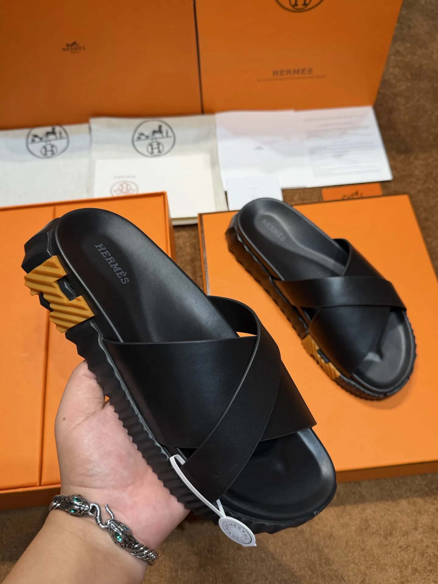 HER 27FW FGOECNM 018 슬리퍼 12