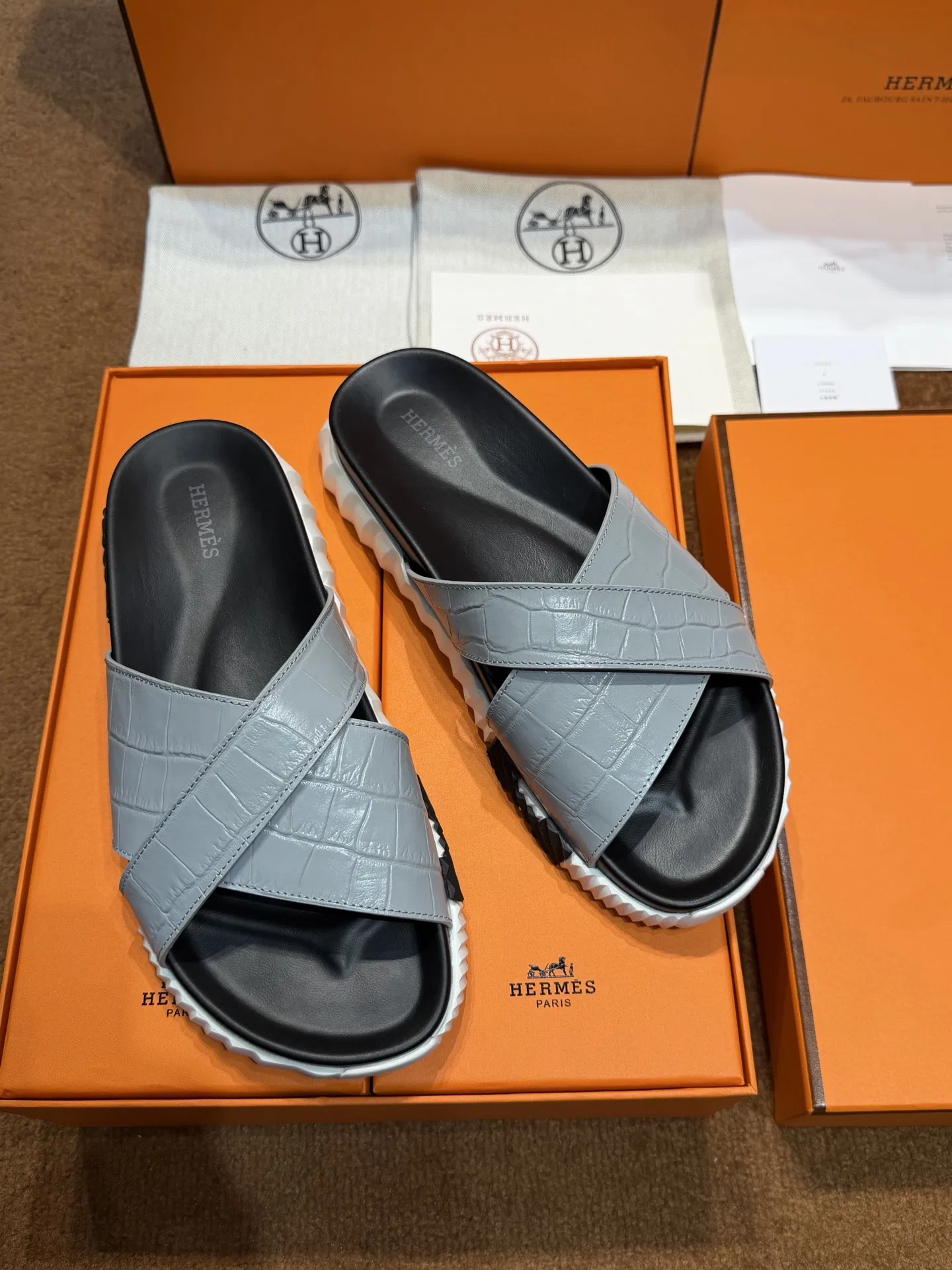 HER 27FW FGOECNM 018 슬리퍼 21