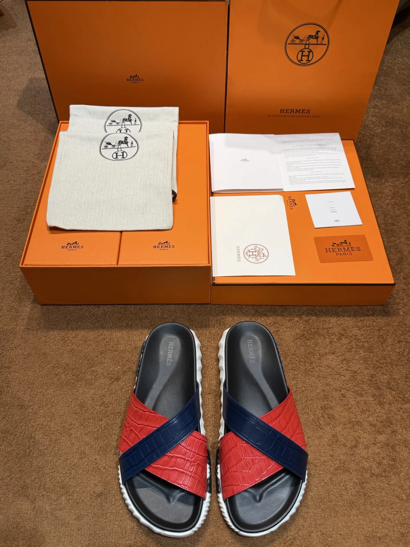 HER 27FW FGOECNM 018 슬리퍼 32