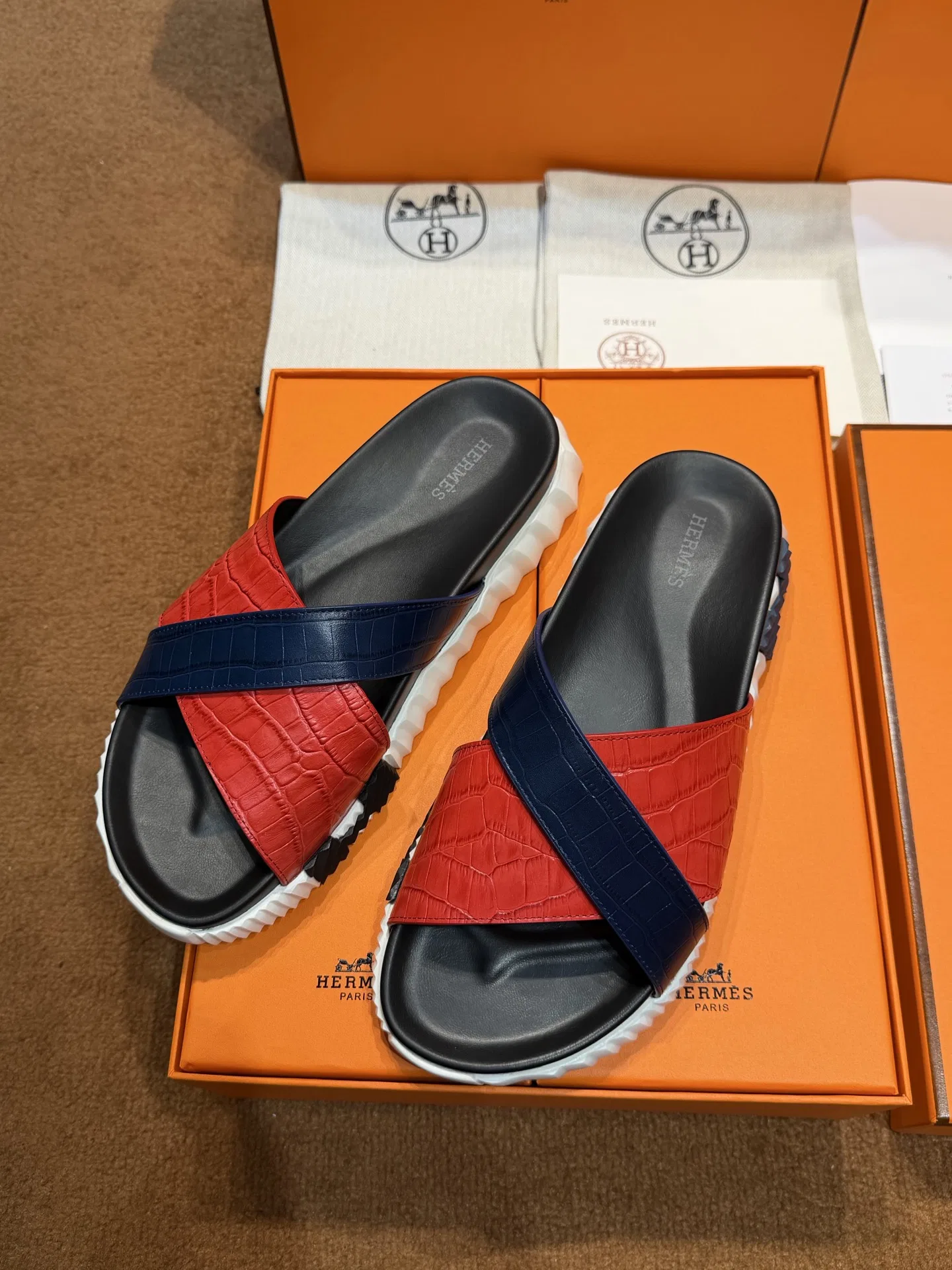 HER 27FW FGOECNM 018 슬리퍼 33