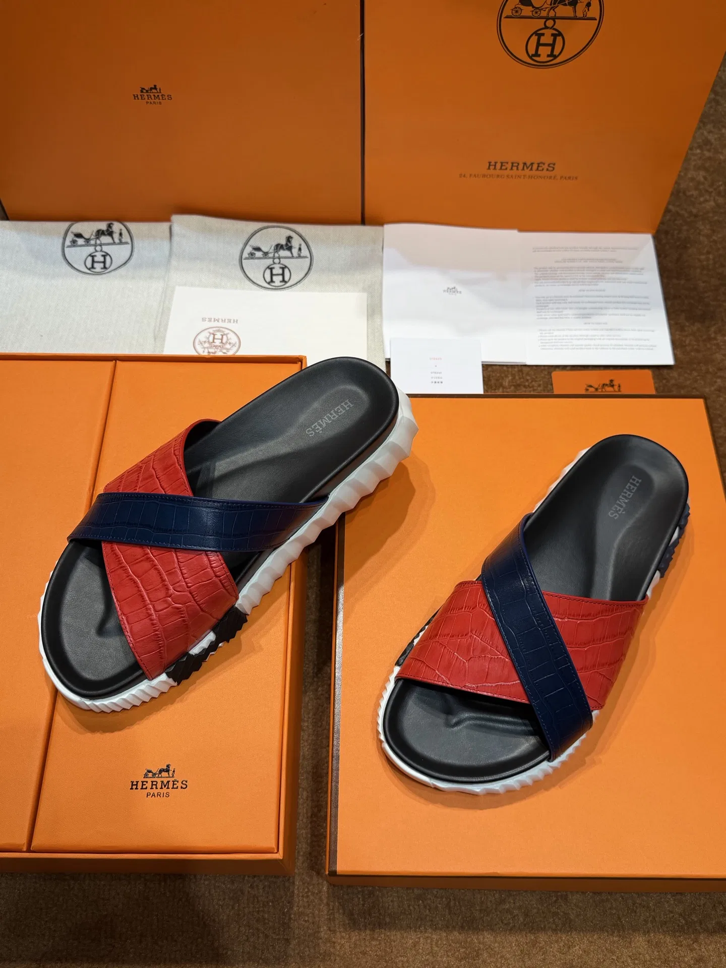 HER 27FW FGOECNM 018 슬리퍼 35