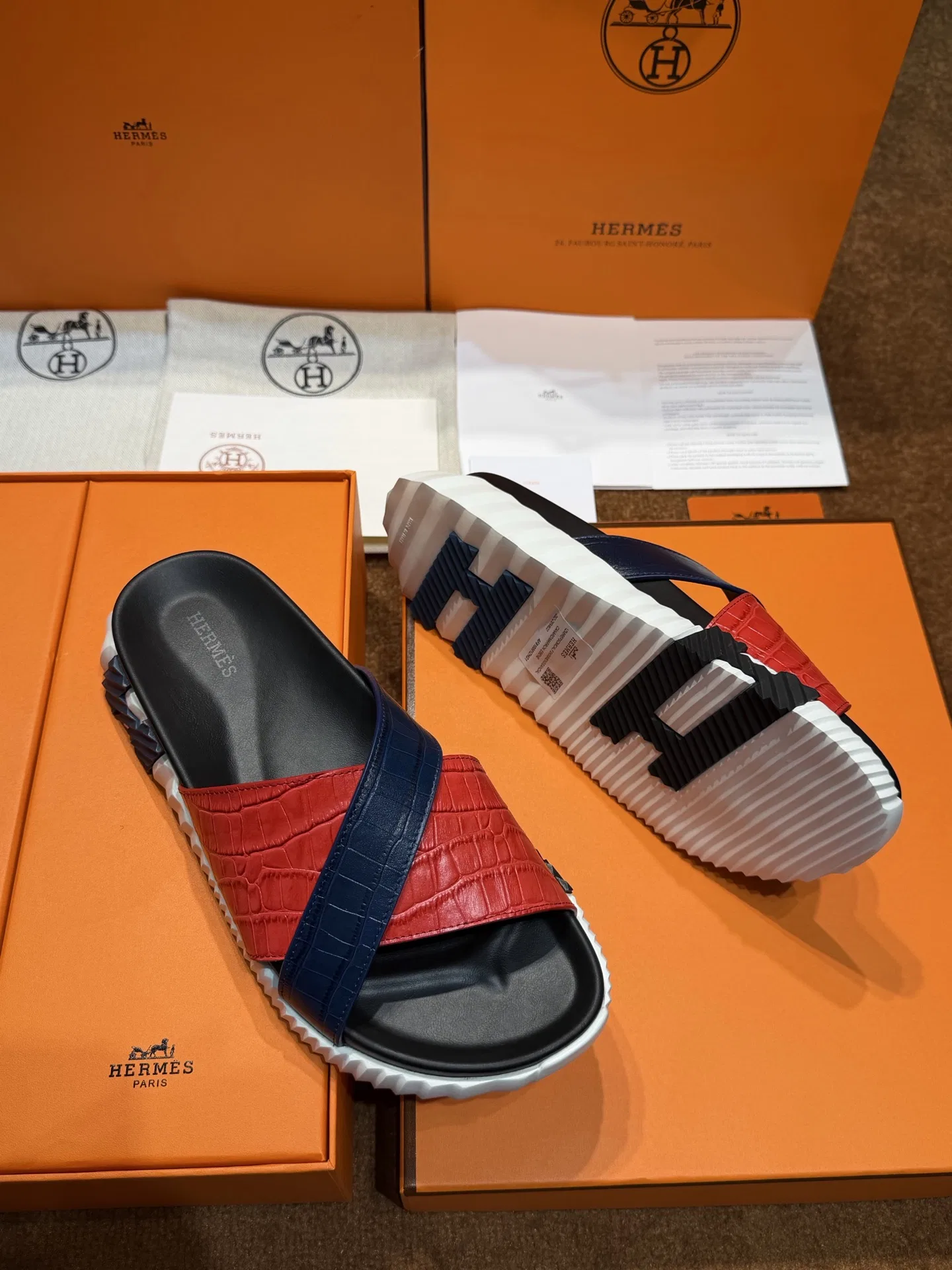 HER 27FW FGOECNM 018 슬리퍼 37