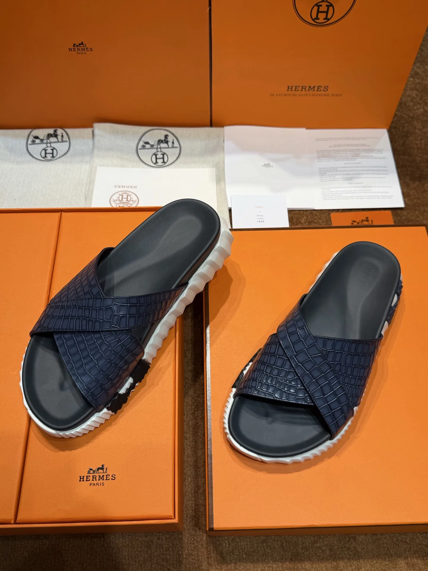 HER 27FW FGOECNM 019 슬리퍼 10